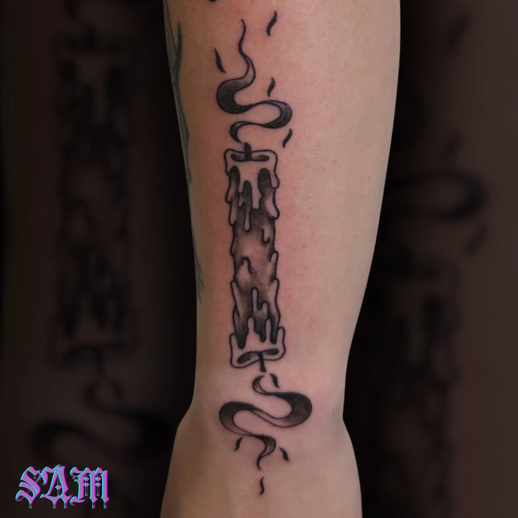 @samjadeink killed it with this double-ended melting candle design straight off her flash sheet.

Is it time to treat yourself to a fresh piece of flash? Let&rsquo;s make it happen.

🔗 Link in Bio
📱Text/Call: (407) 296 8860
📧Email: heidi@missheidi