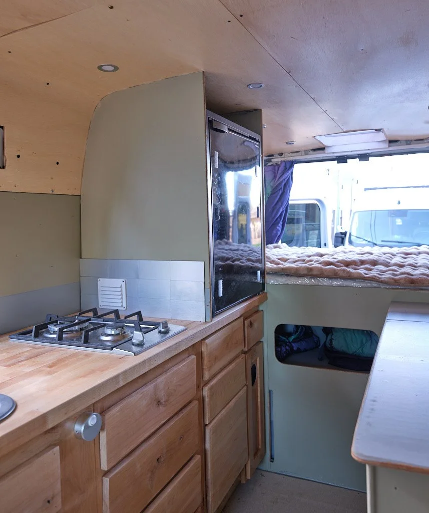 02 - galley and bed.jpg