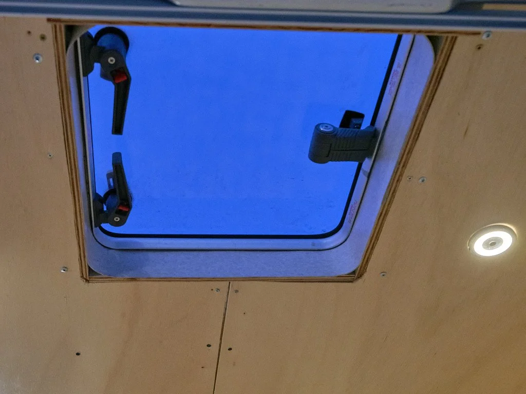 03 - skylight hatch open.jpg