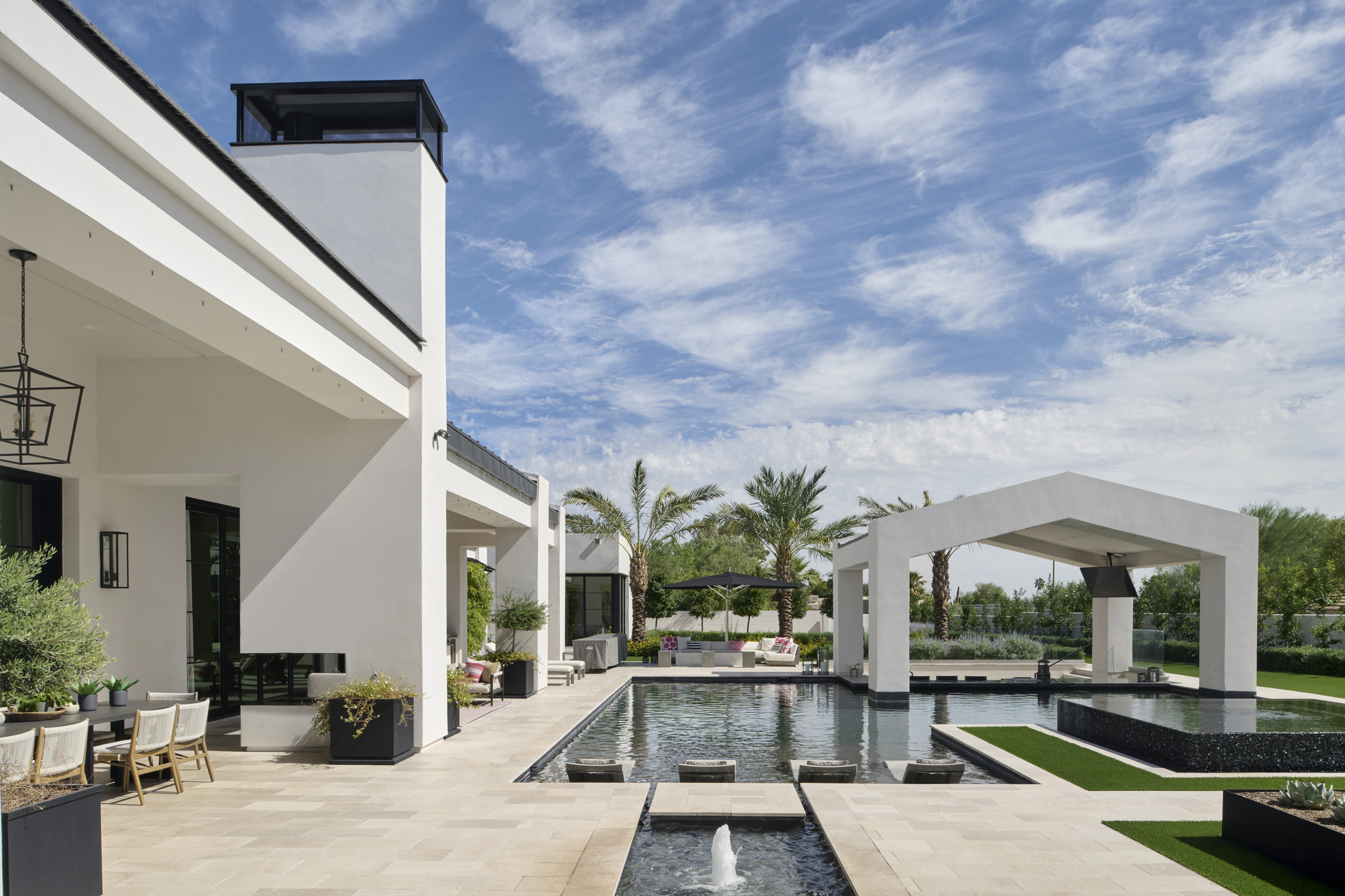 McDougal backyard daytime.PNG