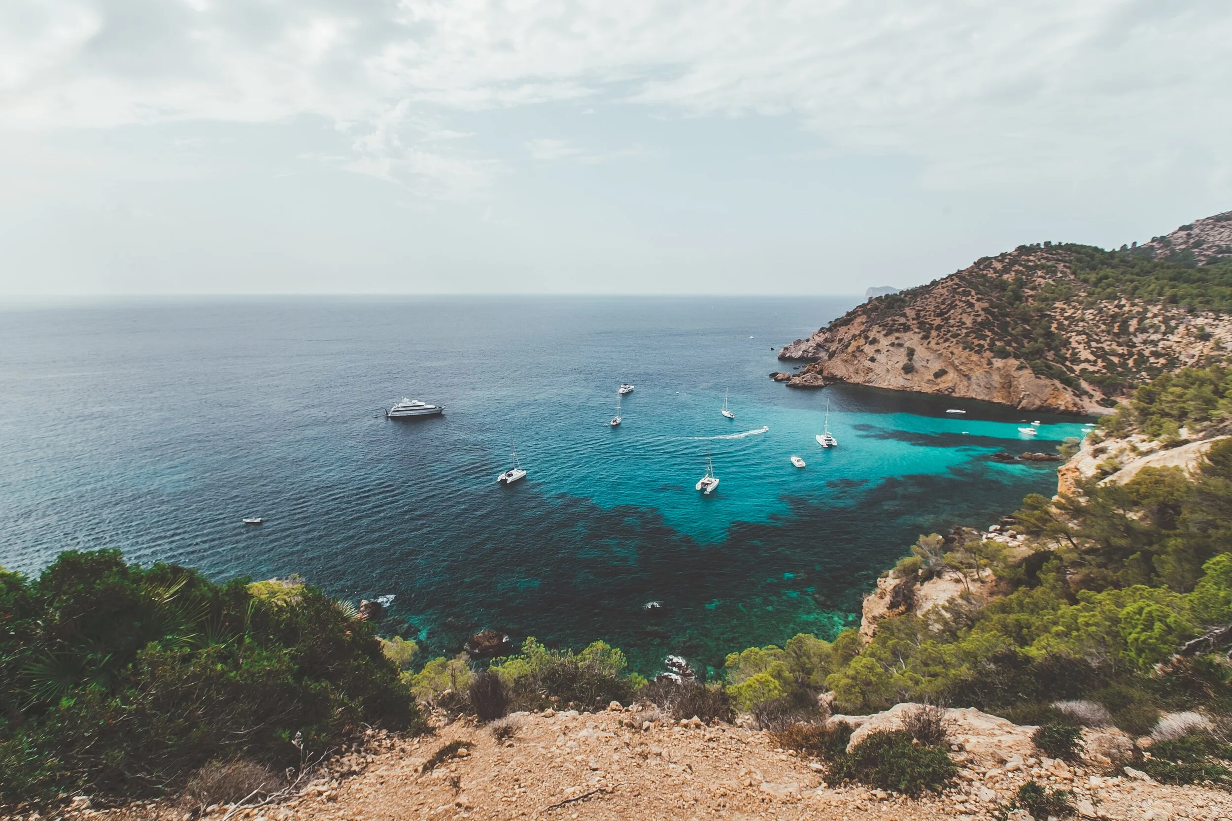 eugene-zhyvchik-VpR7cbcXtIM-unsplash.jpg