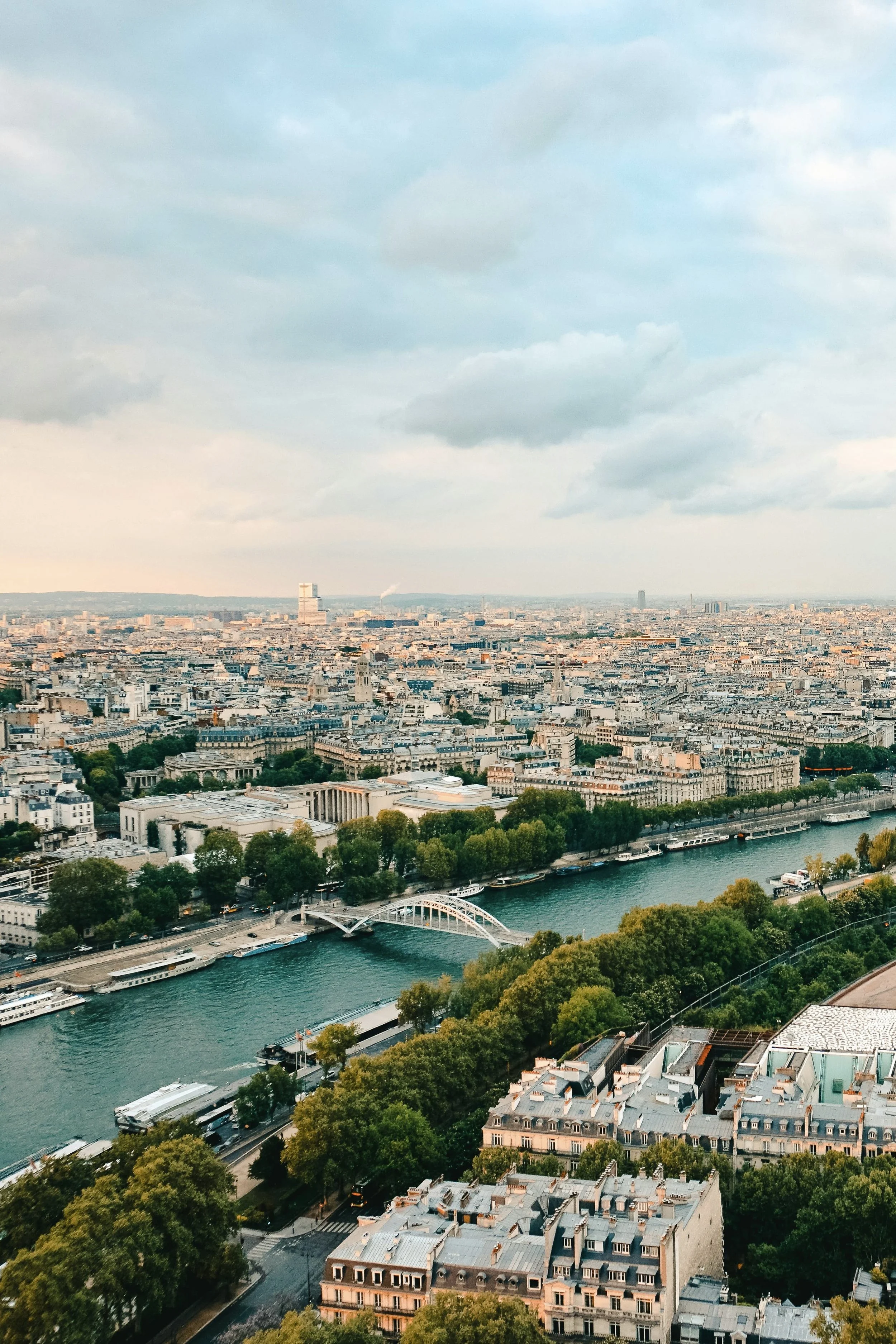 Header-1-Paris.jpg