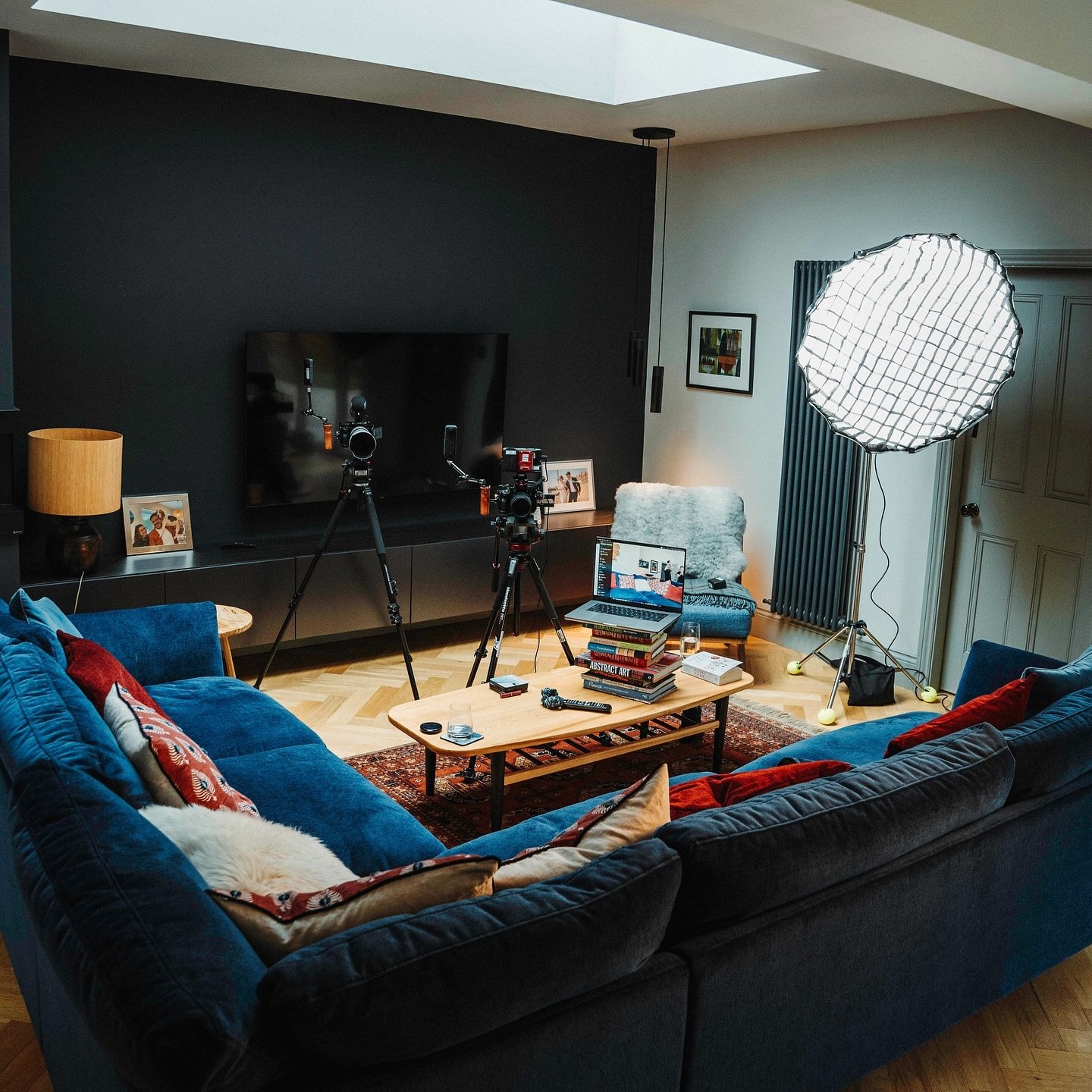 Today&rsquo;s Remote interview setup for a documentary on @pbs

It was great to be apart of this project and we can wait to see the final result 🎥👀

#videoproduction #video #videography #filmmaking #filmmaker  #cinematography #videographer #film #c