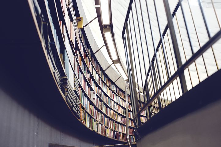 library-438389__480.jpg