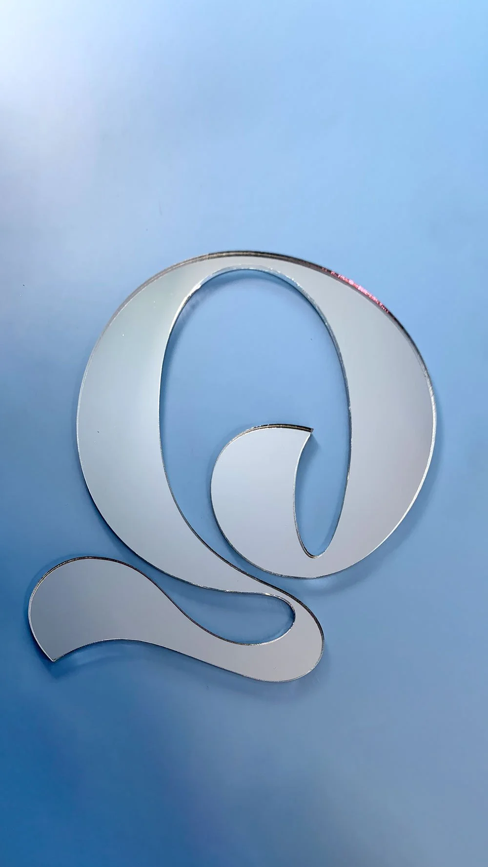 Q.jpg