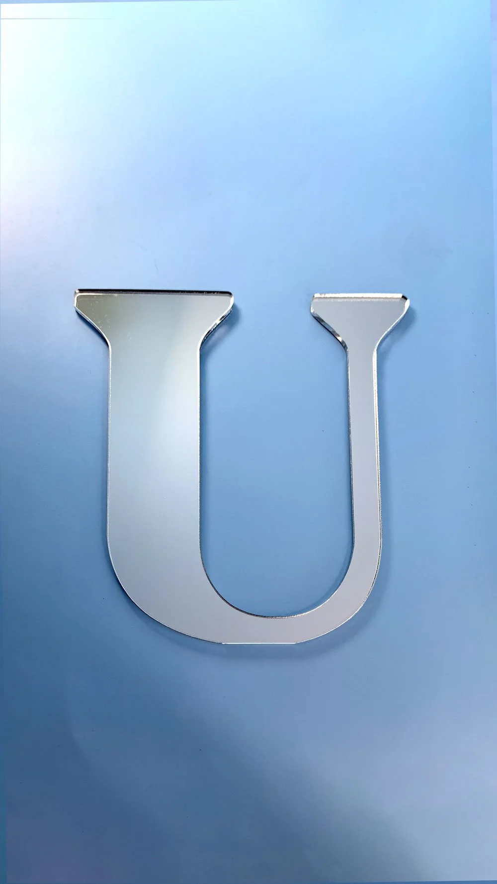 U.jpg