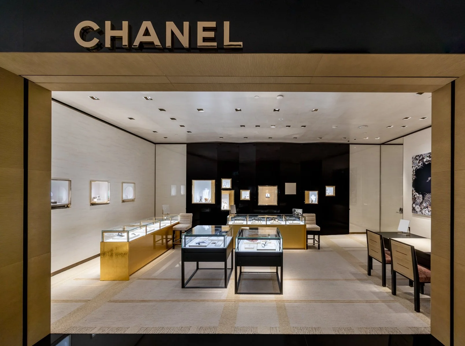 %40lightsca.pe-ChanelSaks-Final-1.jpg