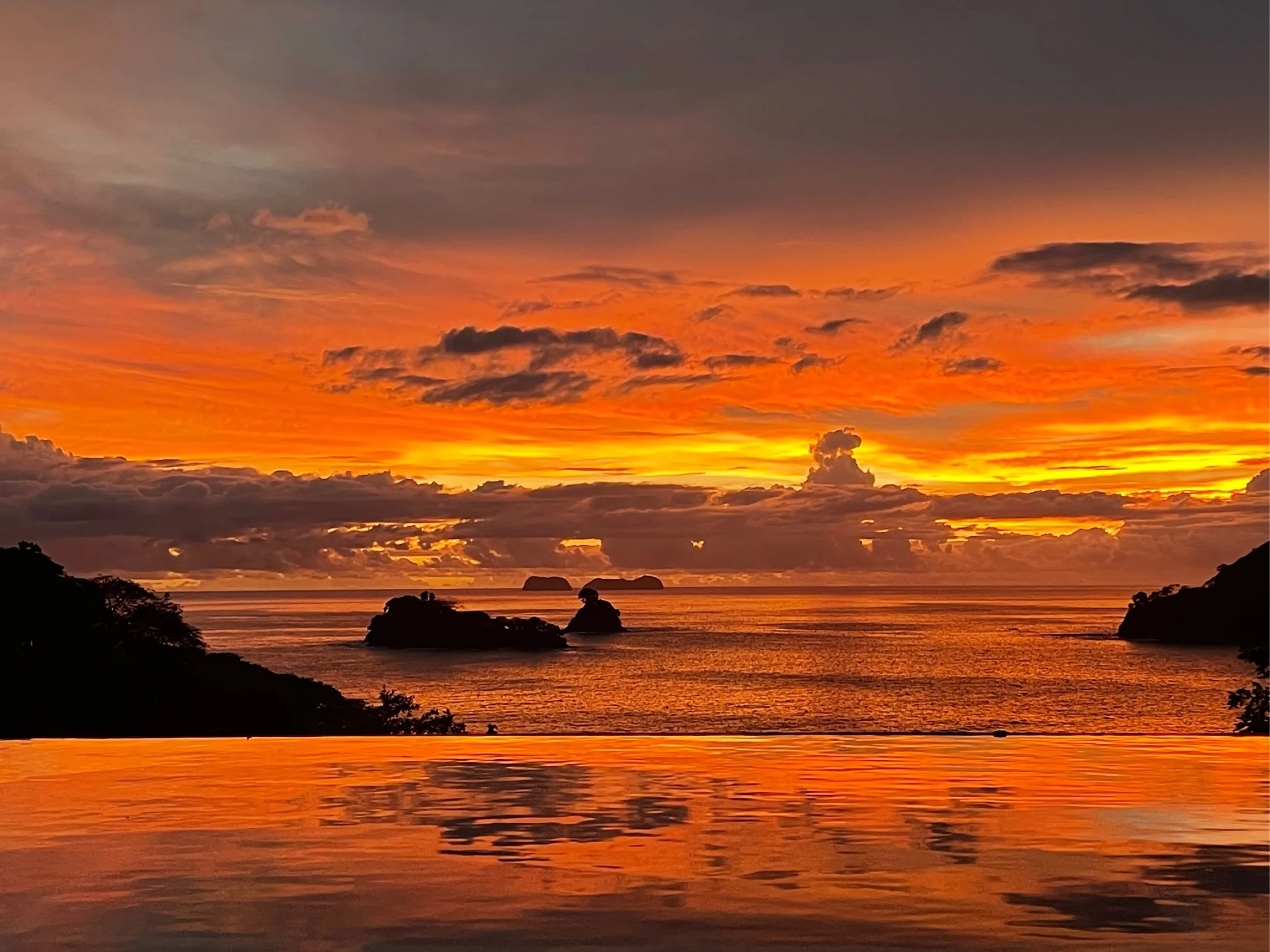 Las Catalinas sunset