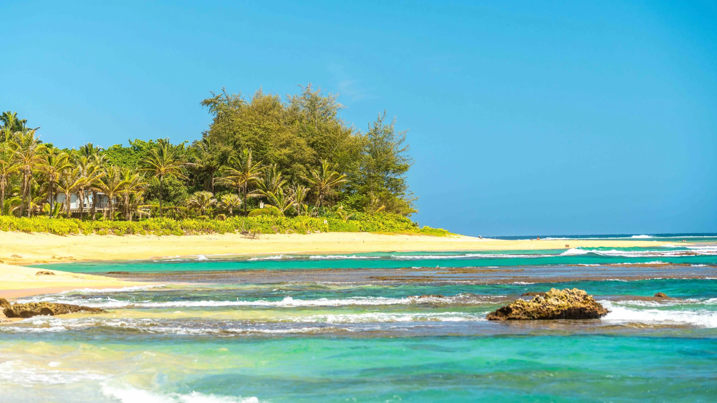 Tunnels Beach