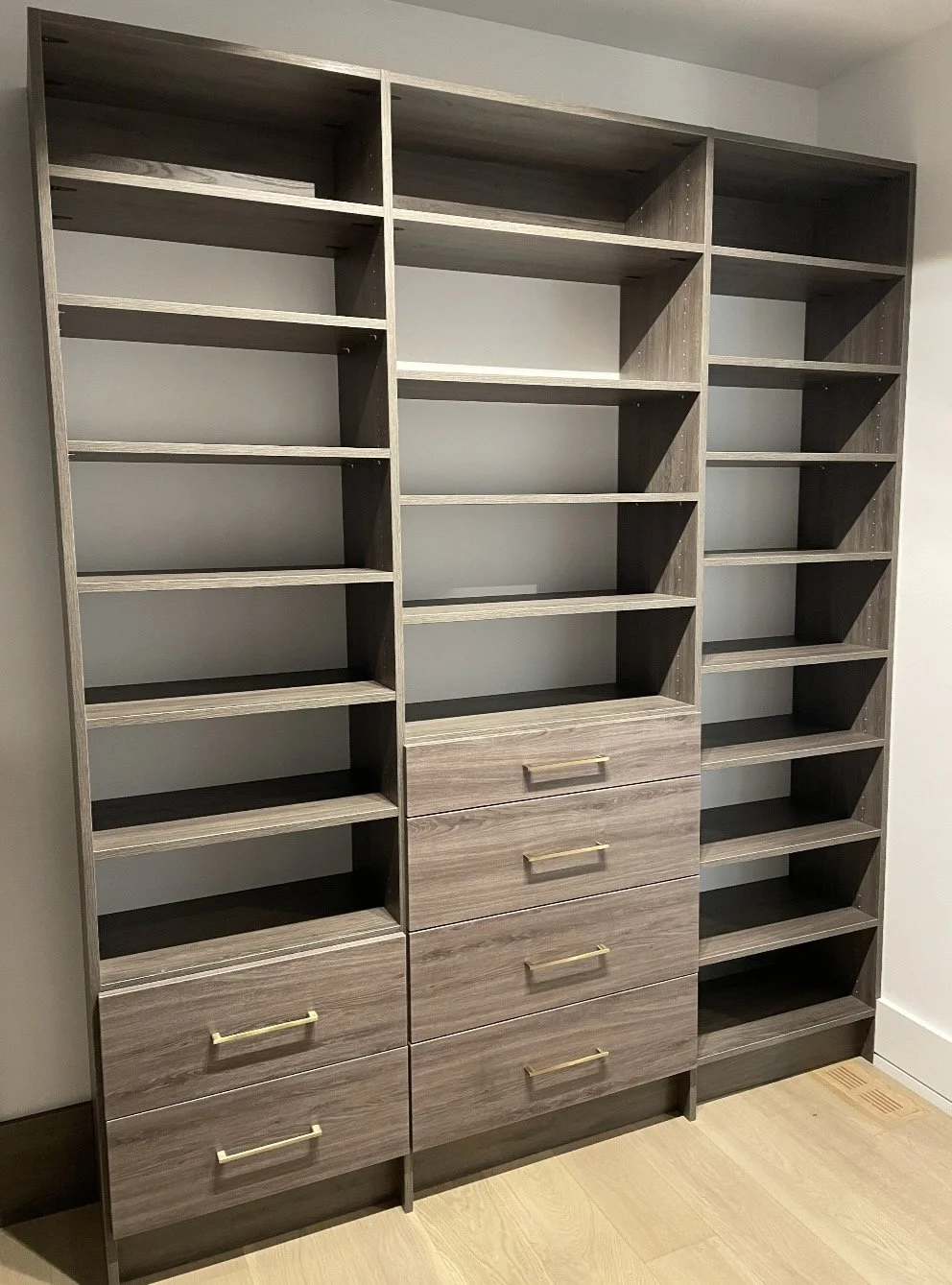 Closet After 5.jpg