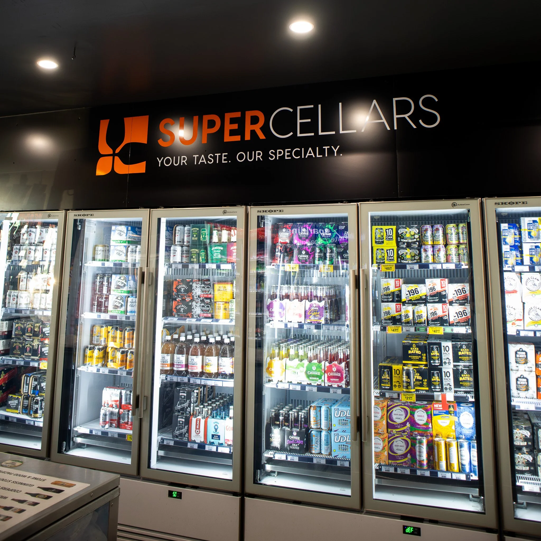 Tick off your Christmas shopping early 🎅✨ Order online for delivery or swing by Super Cellars for click &amp; collect

Head to our website to shop 🍻