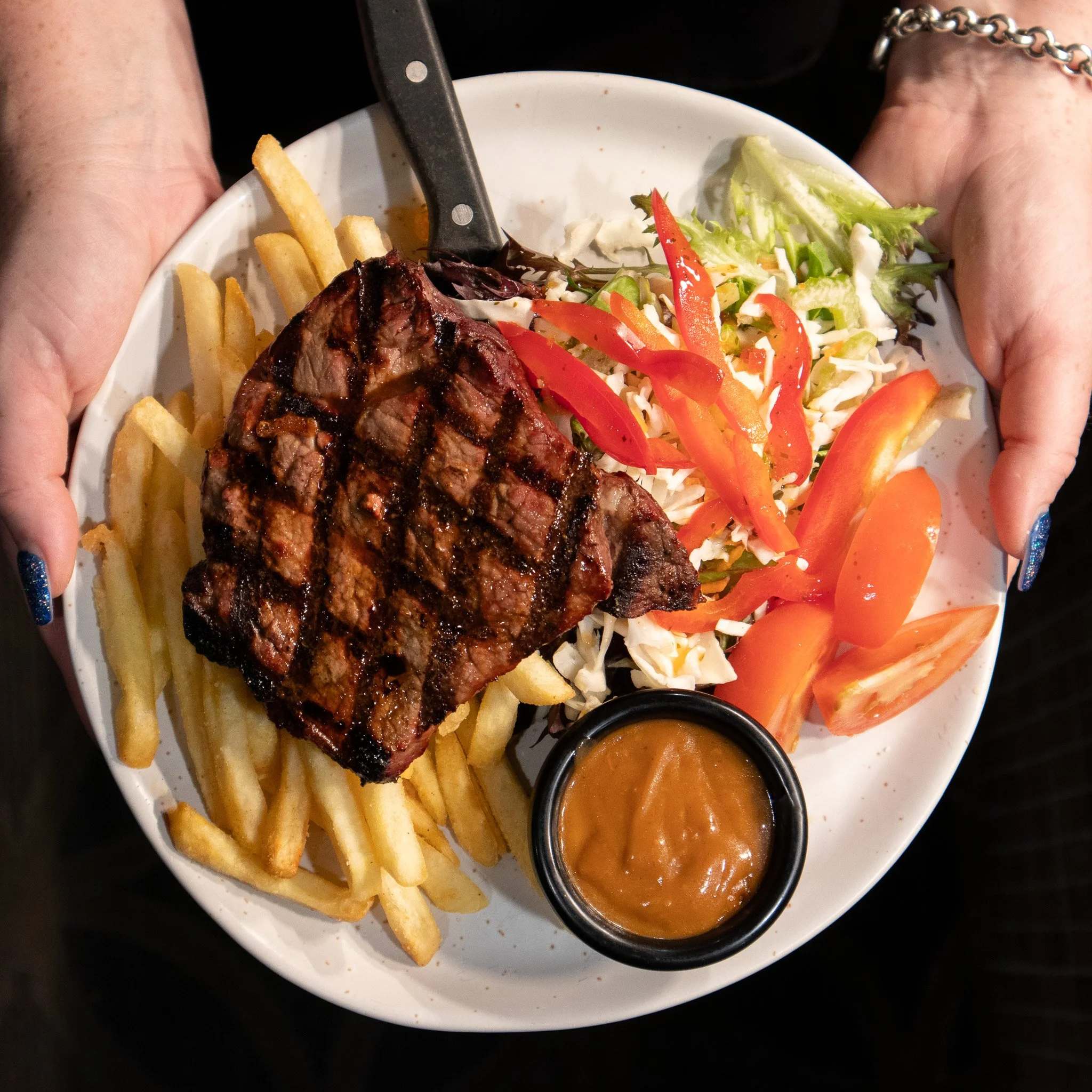 🔥 Wednesday Dinner Special 🔥

$20 Rump Steak with chips &amp; salad 🍽️

The midweek feed you&rsquo;ve been craving. Great value, great taste!

*Some exclusions may apply. Specials not available for takeaway, on public holidays &amp; special events