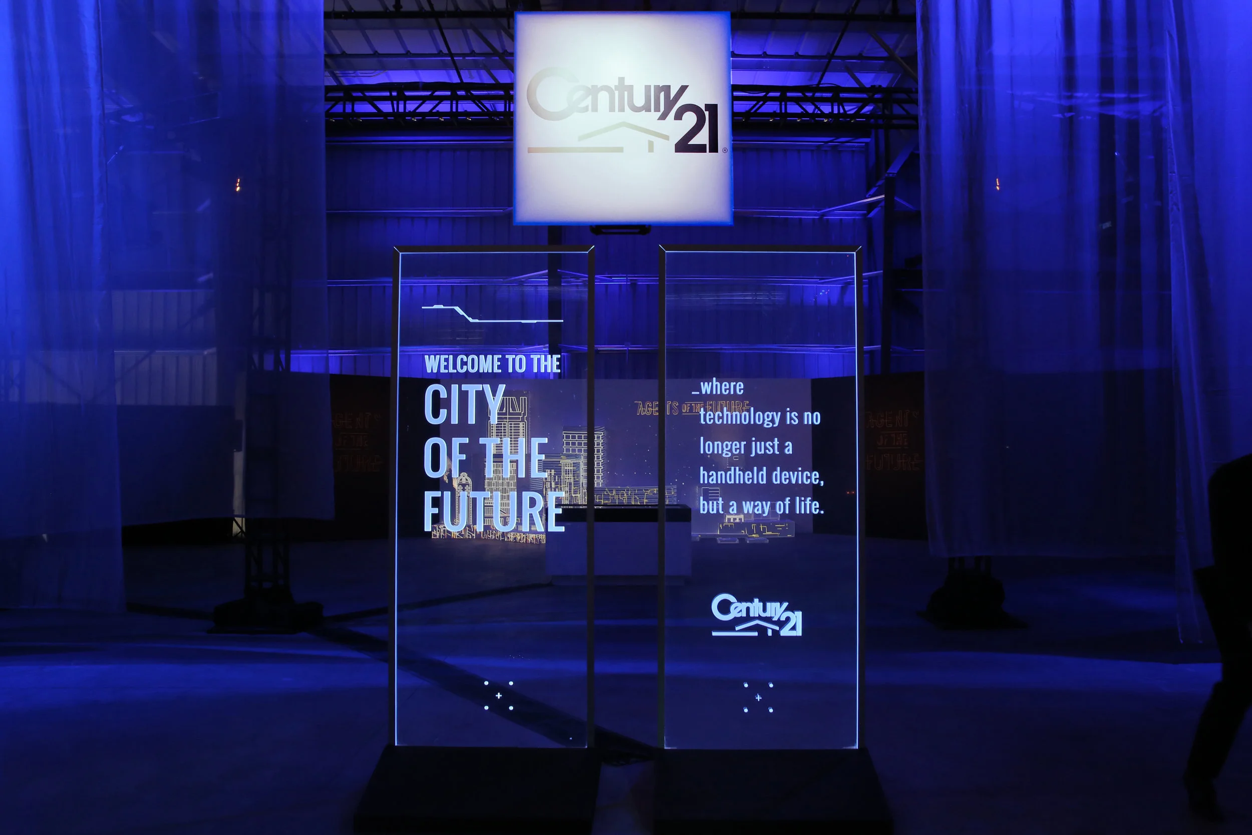 C21-05.jpg