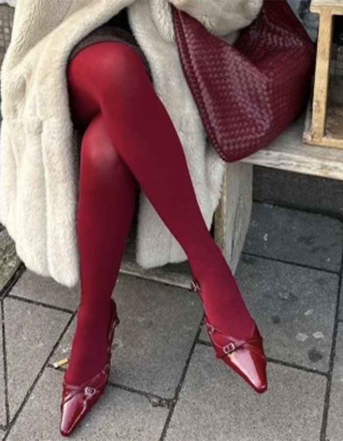 red-stockings-bag.jpg