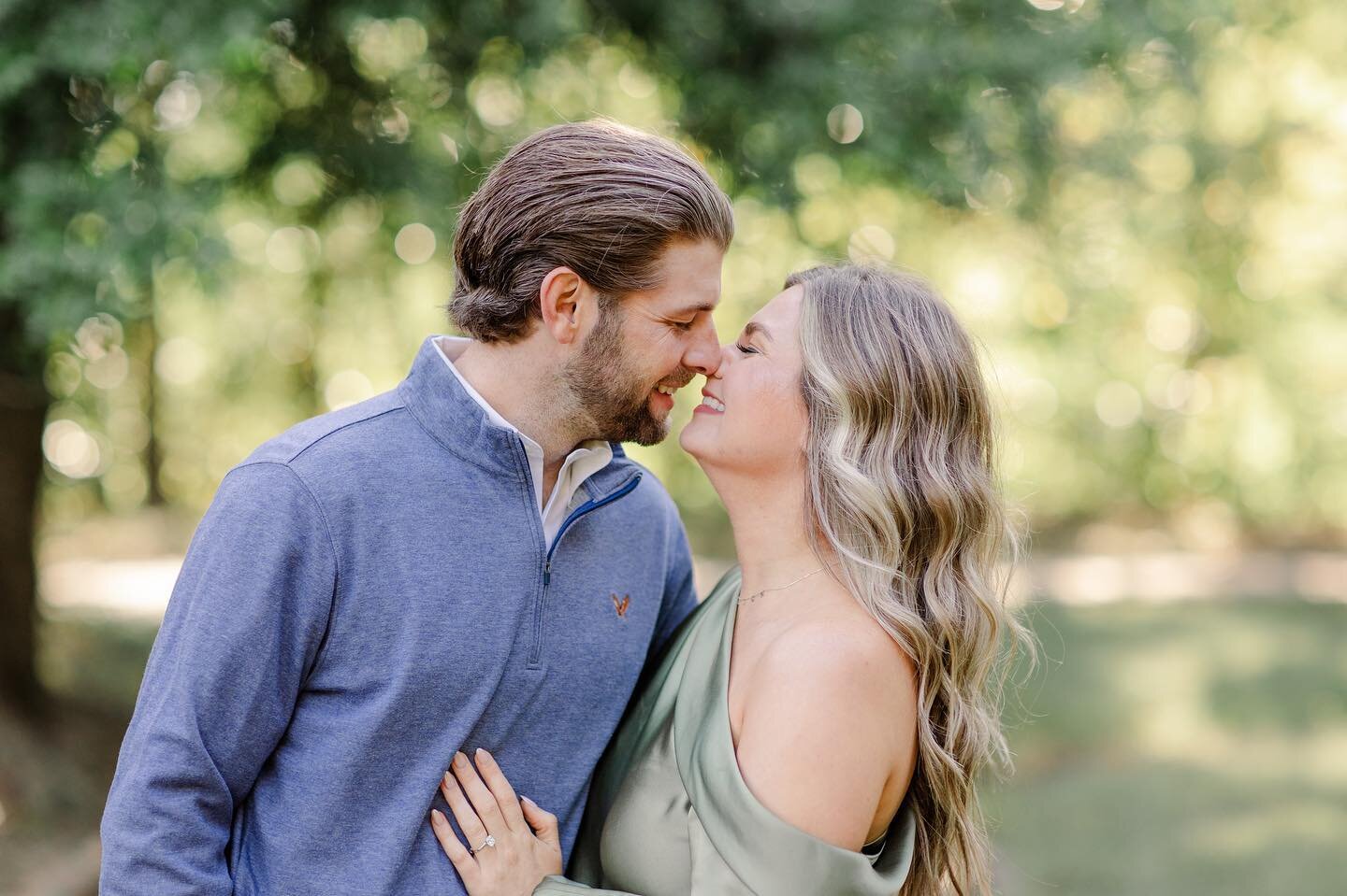It&rsquo;s engagement season! With so many beautiful sessions coming up, here are 3 tips to have the best engagement session ever!

💍 coordinate colors, don&rsquo;t try to match! Choose a general color palette for you and your partner&rsquo;s outfit