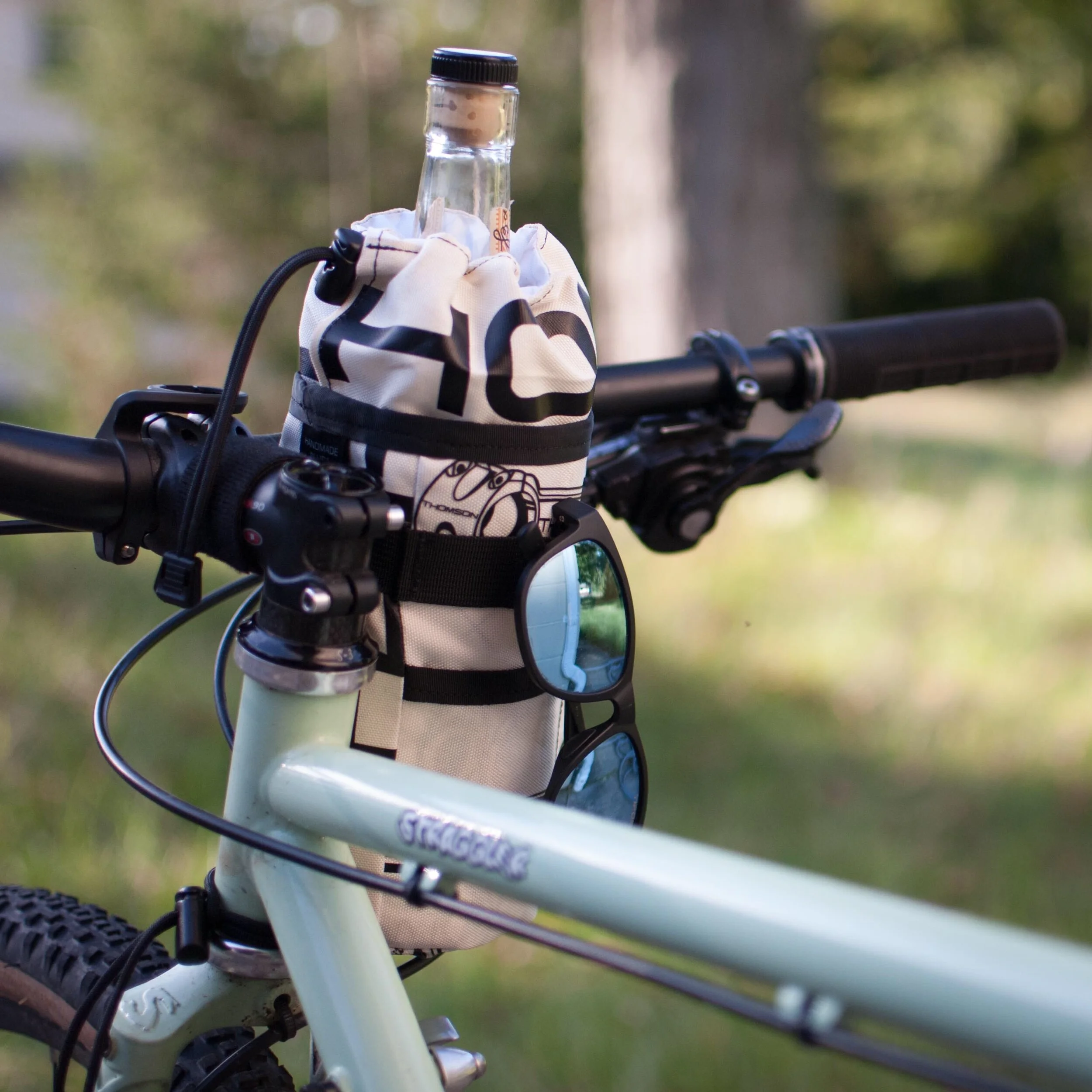 282F19E6-1681-4F8D-9ECD-7FC04ED601D6