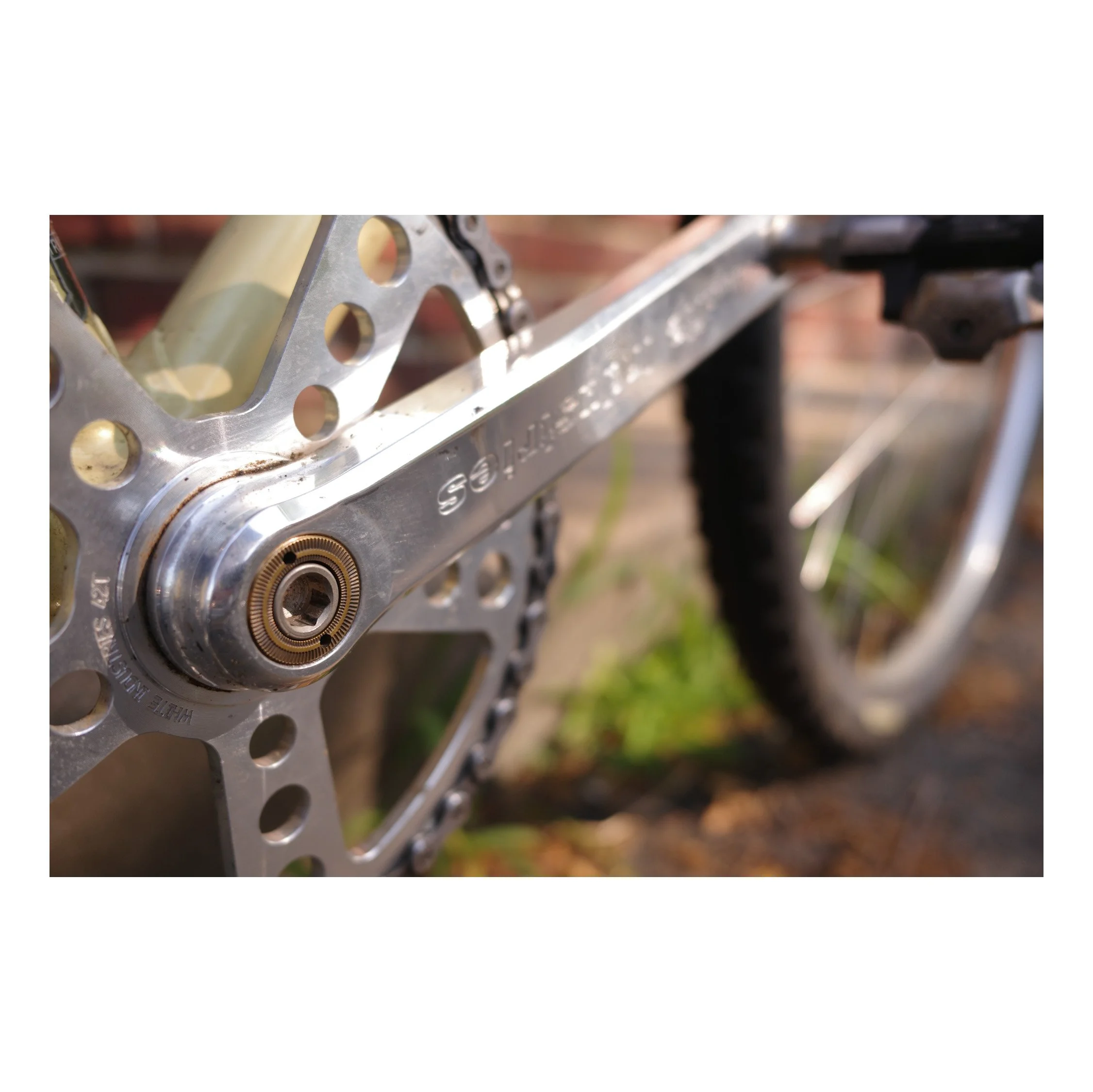 CRANK ROTONDO square taper crank caps