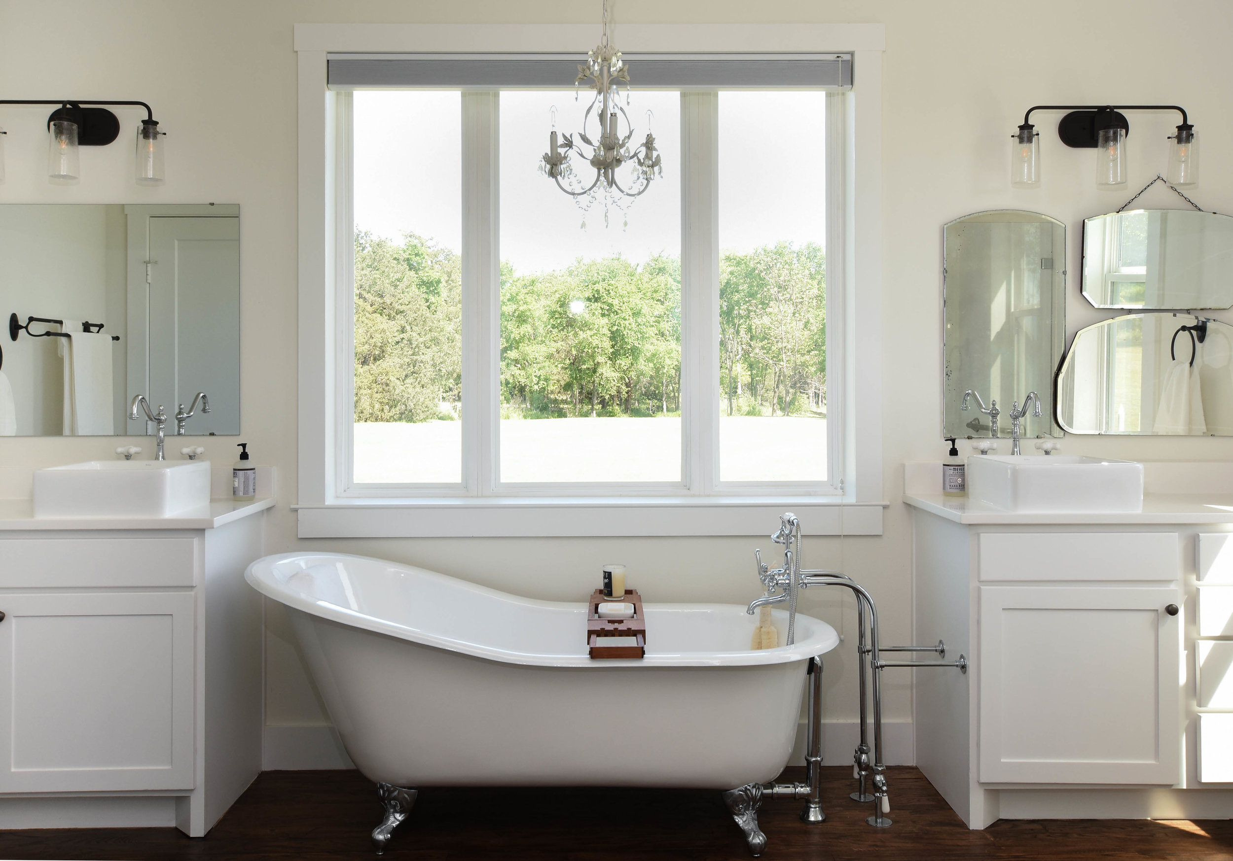 Shellie Bjork Photography bathroom with bathtub and two vanities