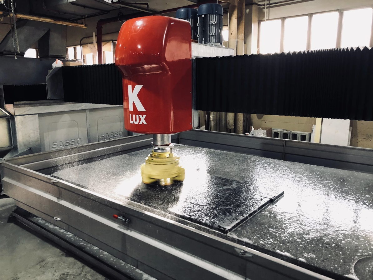 13a4KquMUjivG6k2N9vv3H2fKpZ7O5j2r