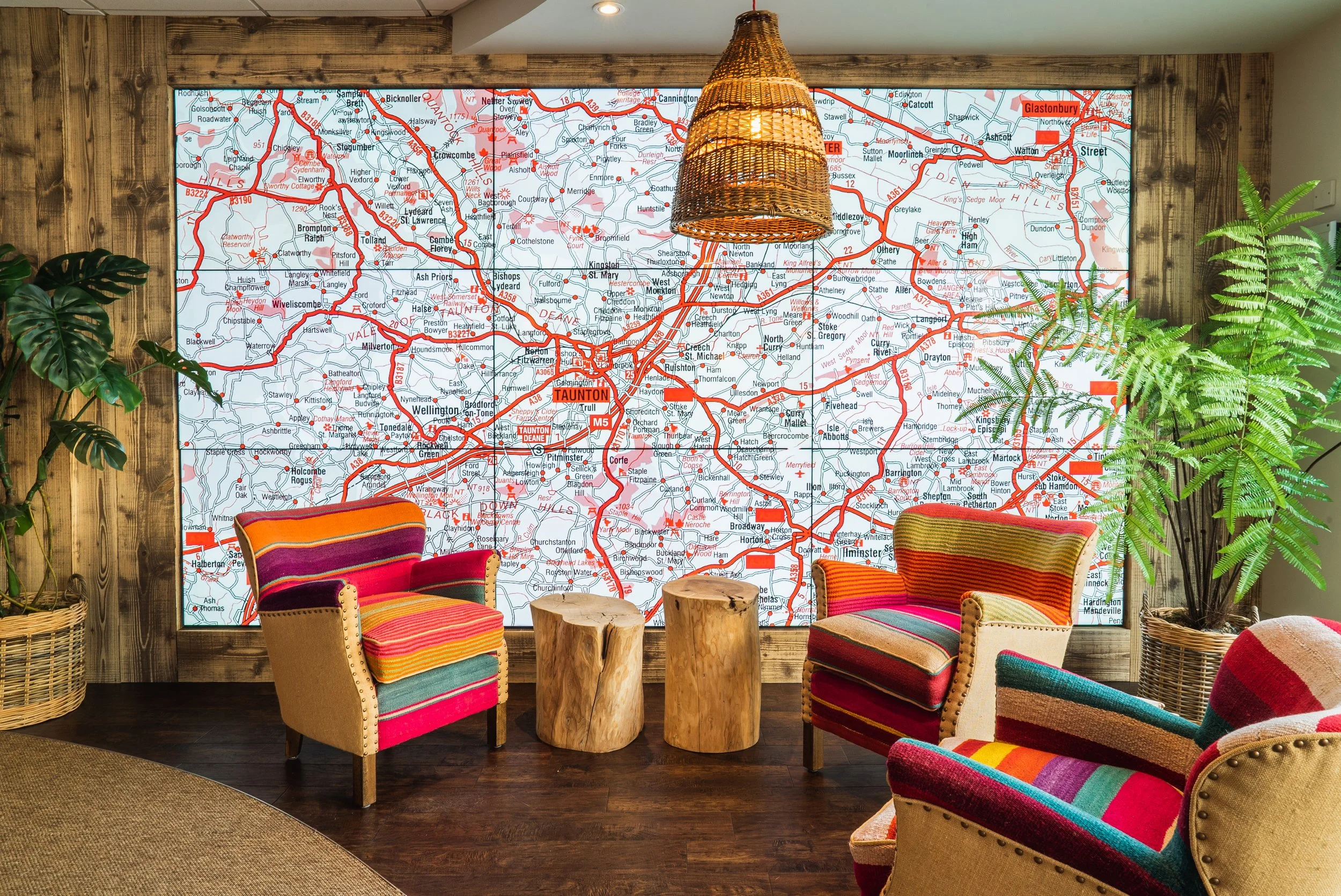 Projects — SIÂN PARRY JONES