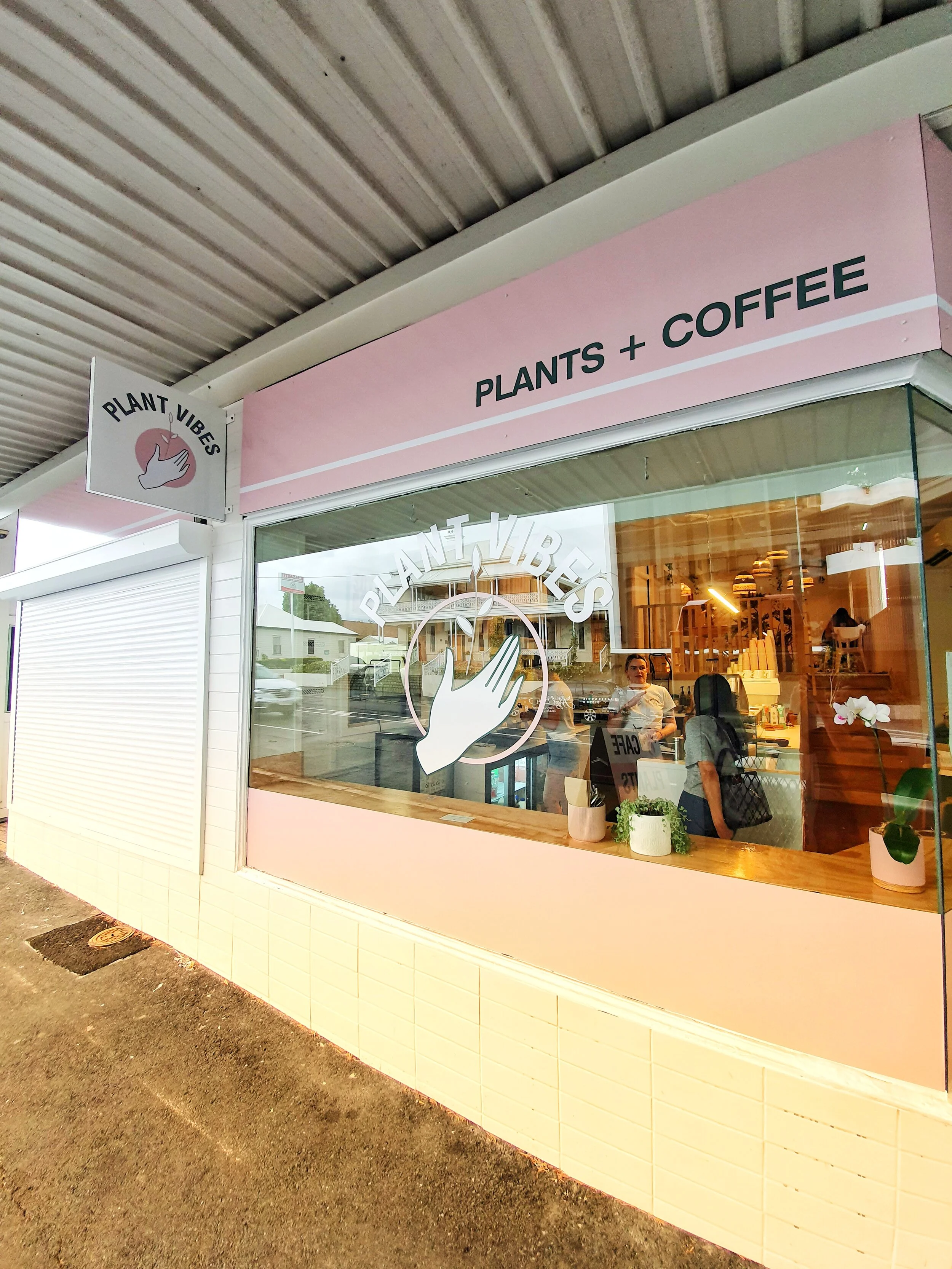Welcome to Plant Vibes. A Vegan Cafe in Bowen Hills dishing up some delicious food.