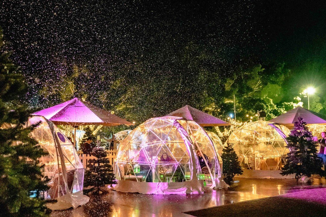 How to get cosy and keep warm at @thewintervillage ..get an igloo and fill up on comfort food, and maybe add an espresso martini😛.
.
 Have you been yet? SAVE this to add to your plans and Swipe⬅️.
.
Keep sharing your experiences through #discoverbri