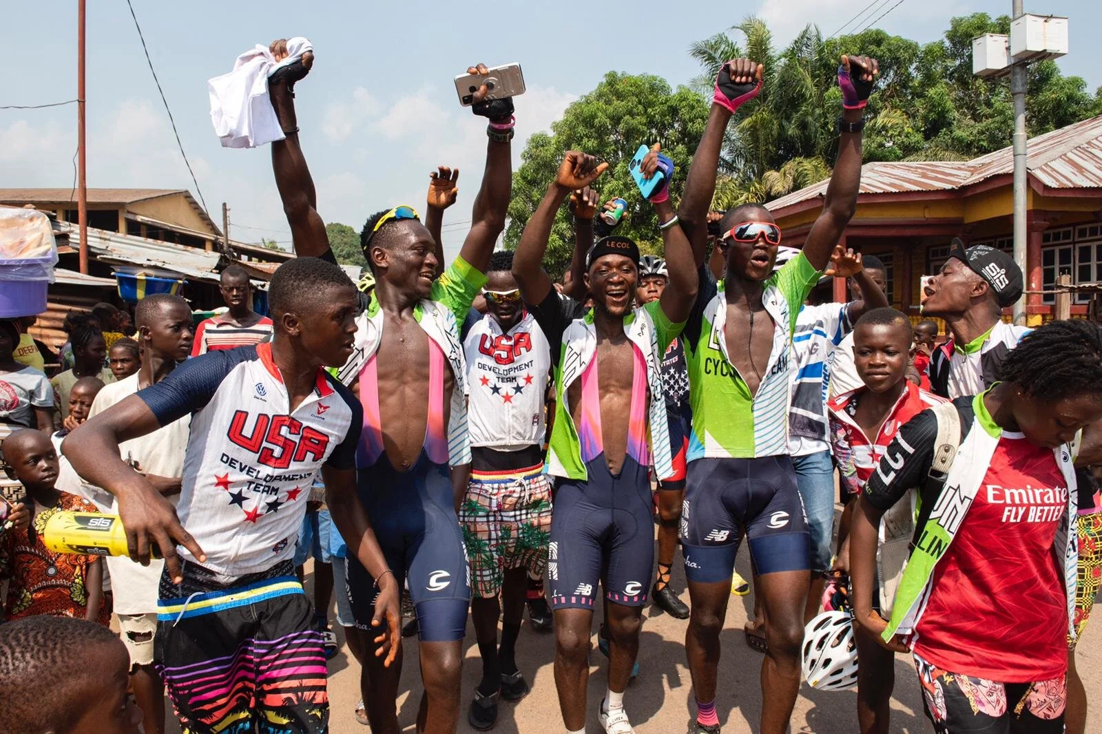  Koroma’s Lunsar A teammates celebrate the win. 