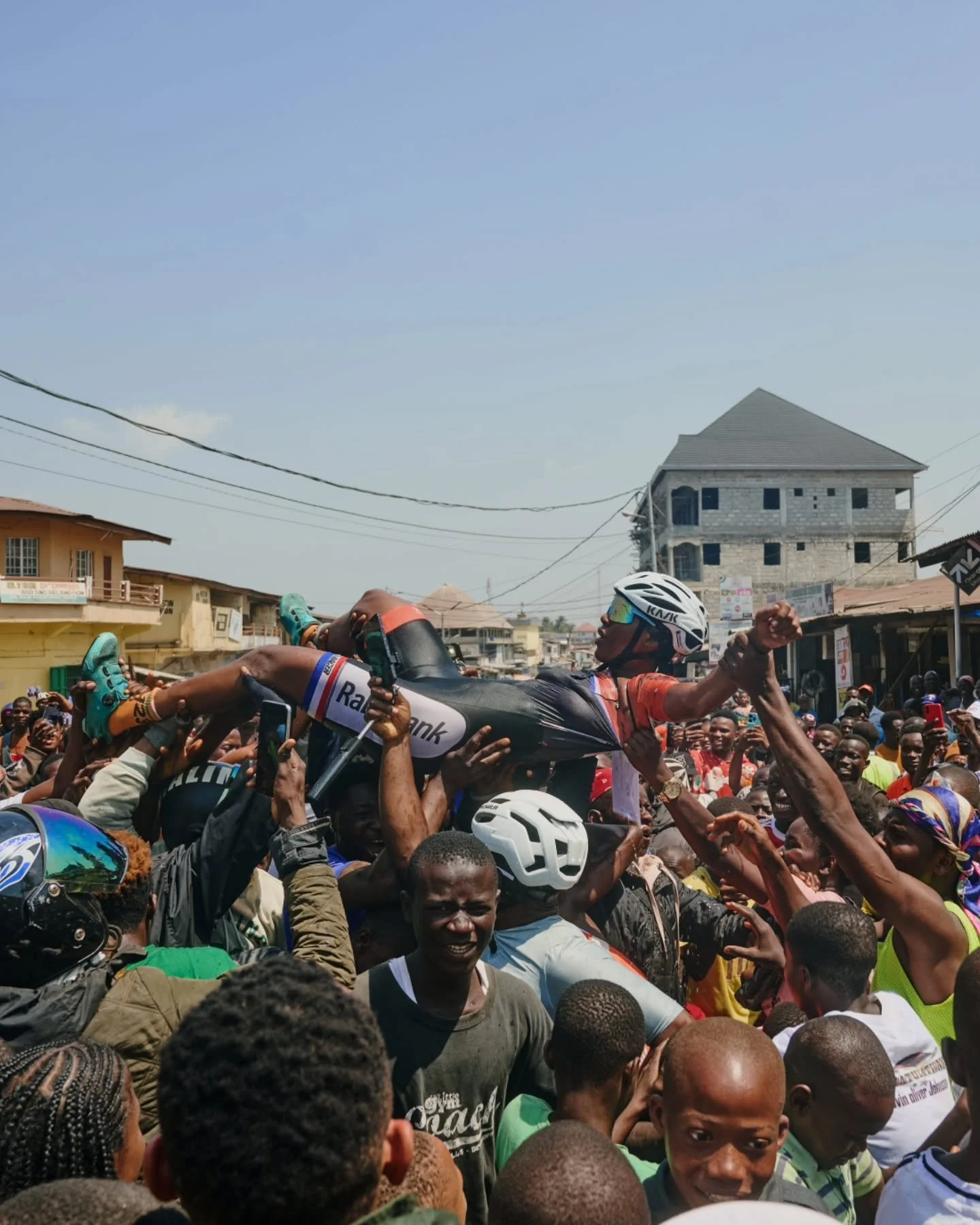The EF Kono Criterium was a wild ride.

A big, big thank you to @efprocycling for sponsoring this race. Congratulations to our friends at Kono Cycling Club for making it happen, and of course the local fans in Koidu Town who were delighted to see the