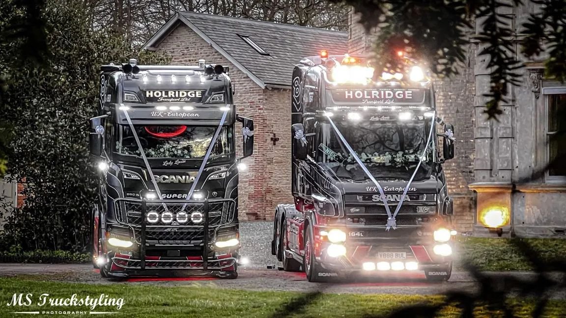 🚛✨ From the Competition Stage to Unforgettable Celebrations ✨🚚

Last year, I had the incredible opportunity to help prepare Holridge Transport's trucks to go toe to toe with the very best at Europe's most prestigious shows.

We roared through, winn