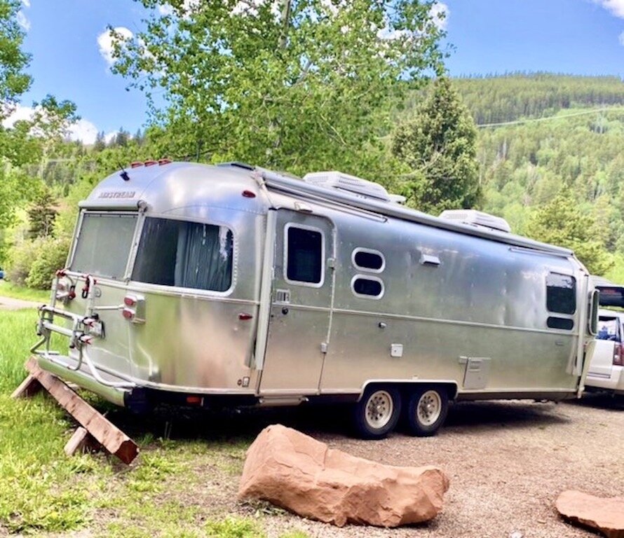 Airstream Trailer.JPG