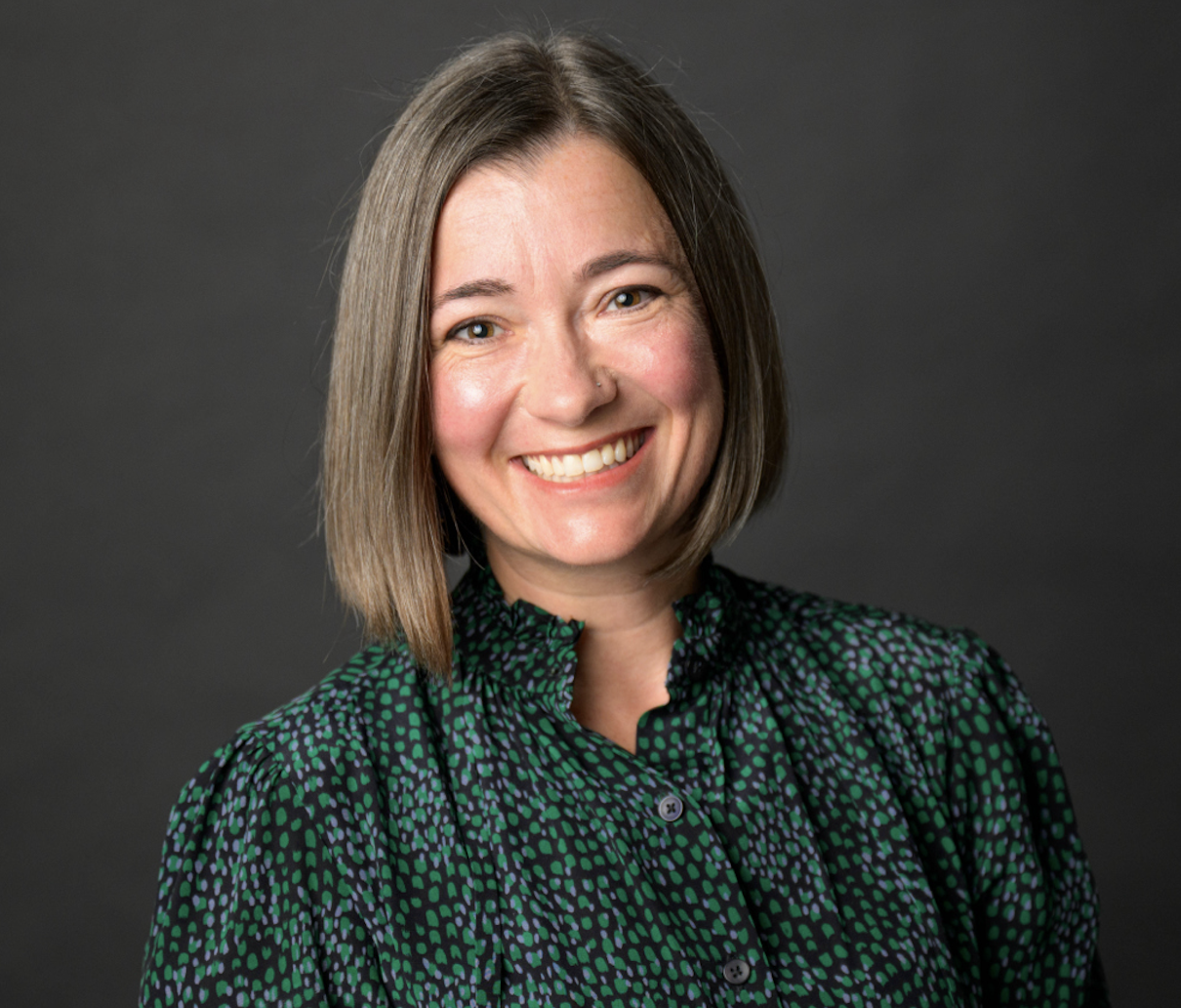 Headshot of Elizabeth Iams Wellman October 2026