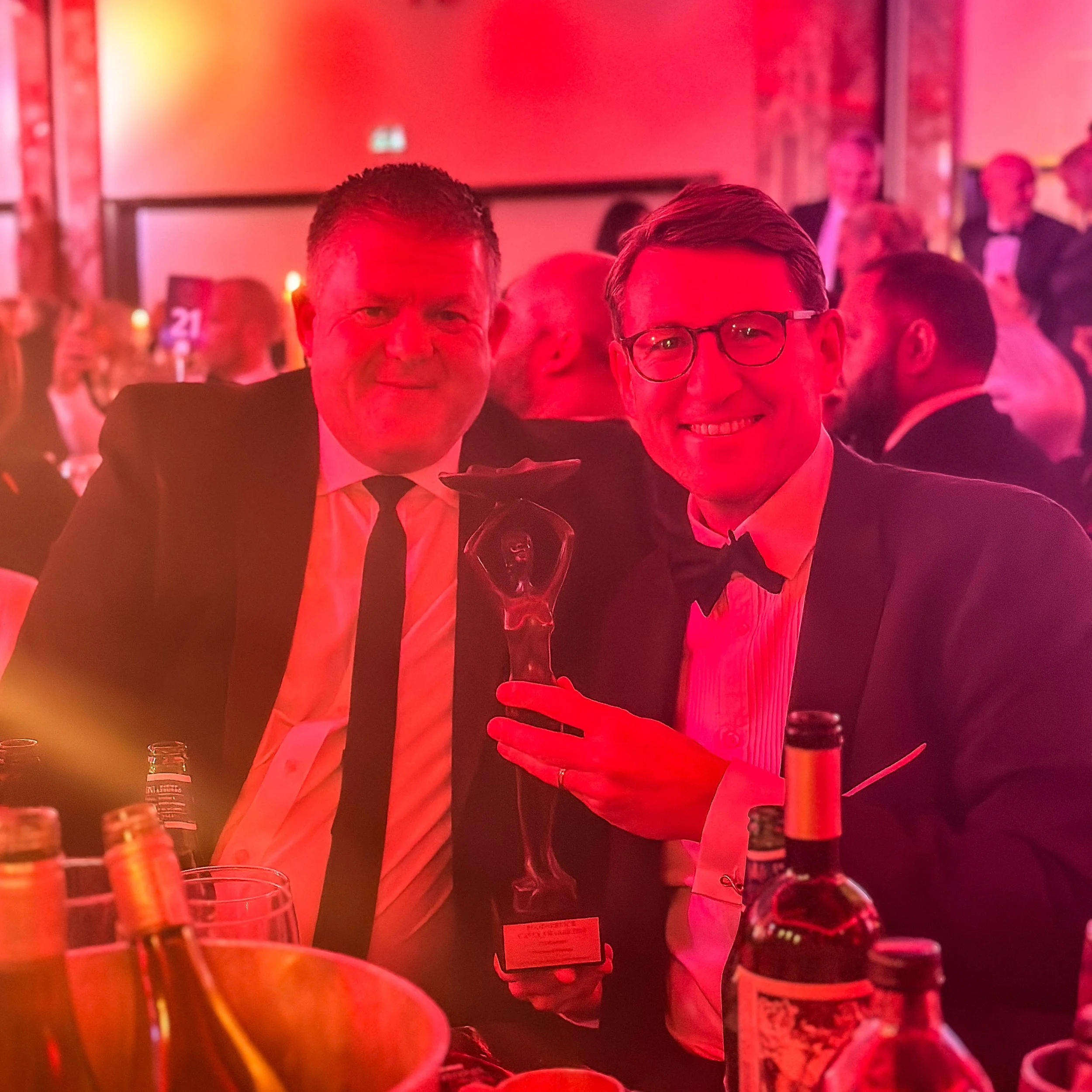 Houston &amp; Hawkes Wins CSER Award at the 2024 Foodservice Cateys