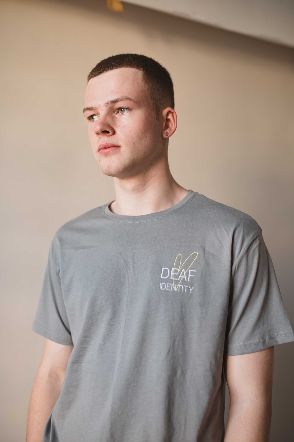 MENS - IDENTITY HEART EMBROIDERED LOGO T-SHIRT — DEAF IDENTITY