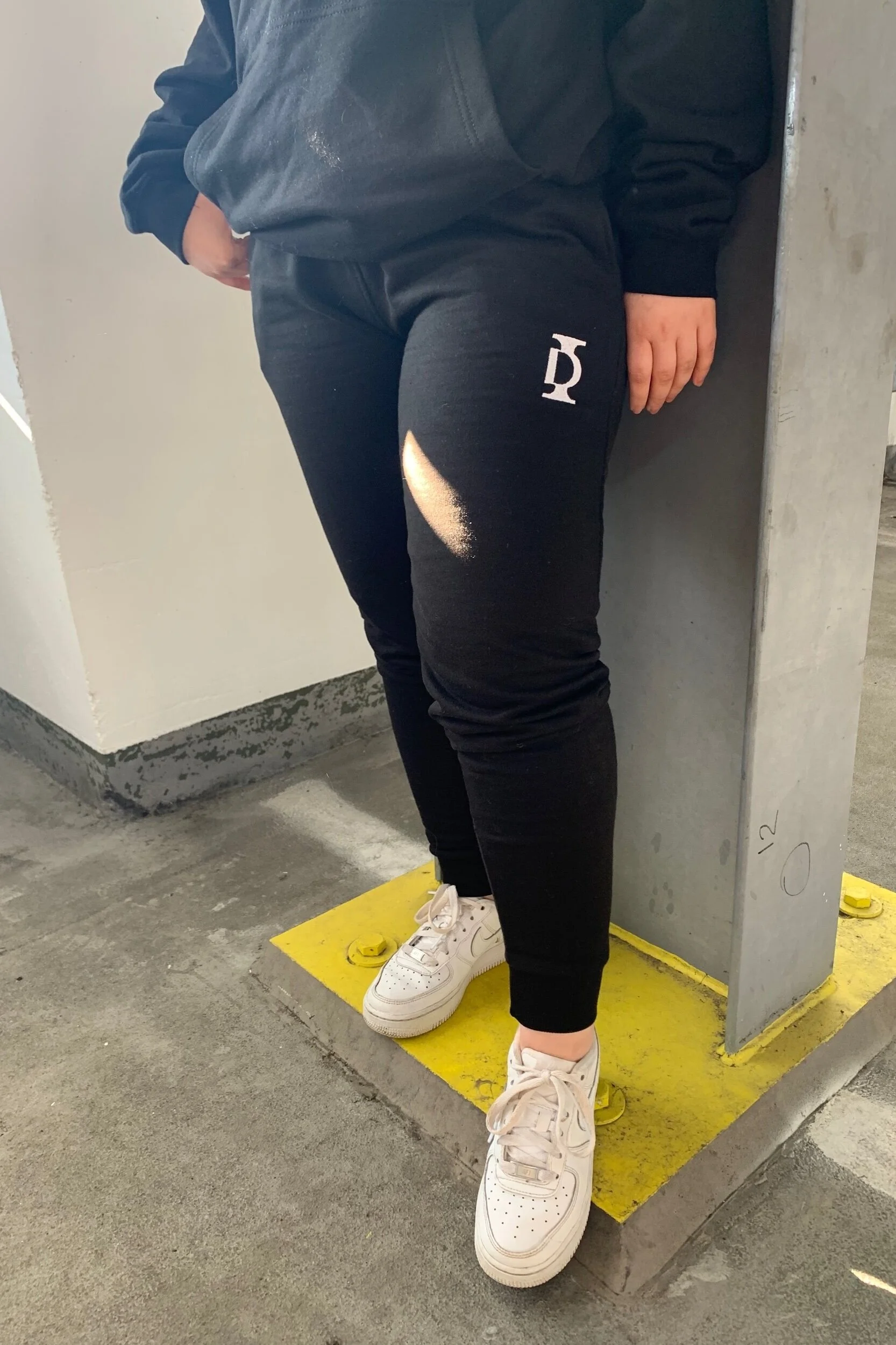 2A86BFB2-F6EF-47F9-9D1A-EF23991F984E