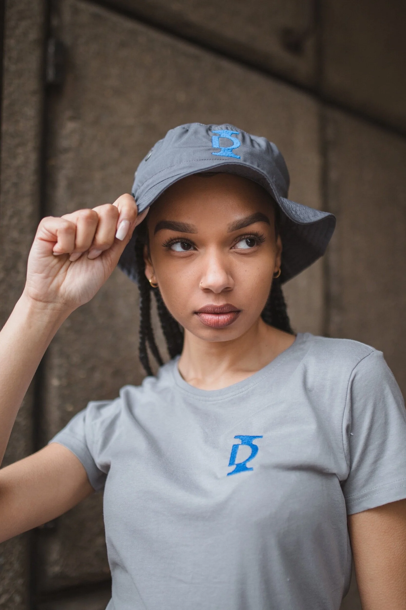 33E3390D-48B4-44CC-9E91-51364877F3E3