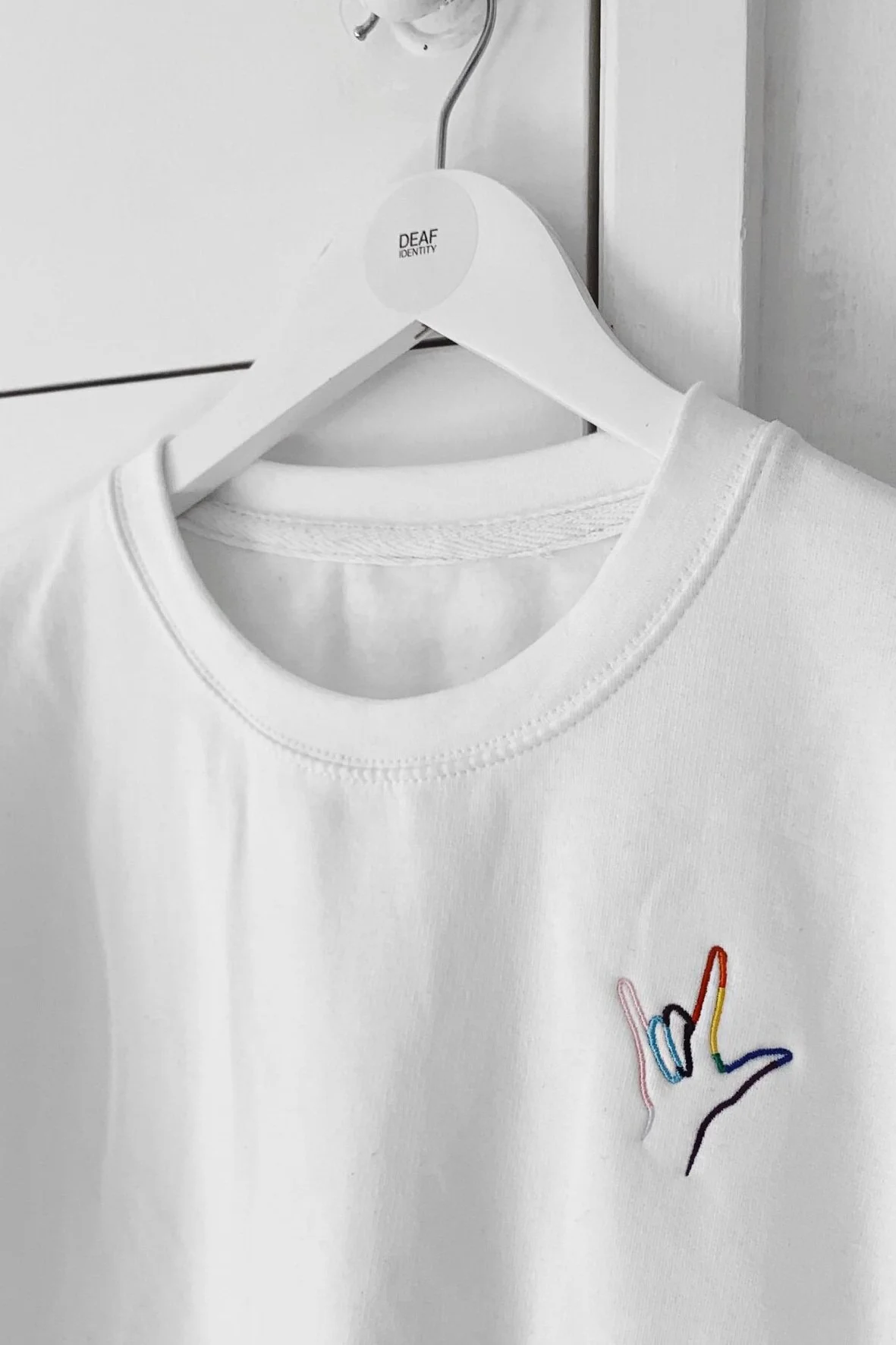 A30E0D9D-41AA-46DF-8069-CBD741A4486D