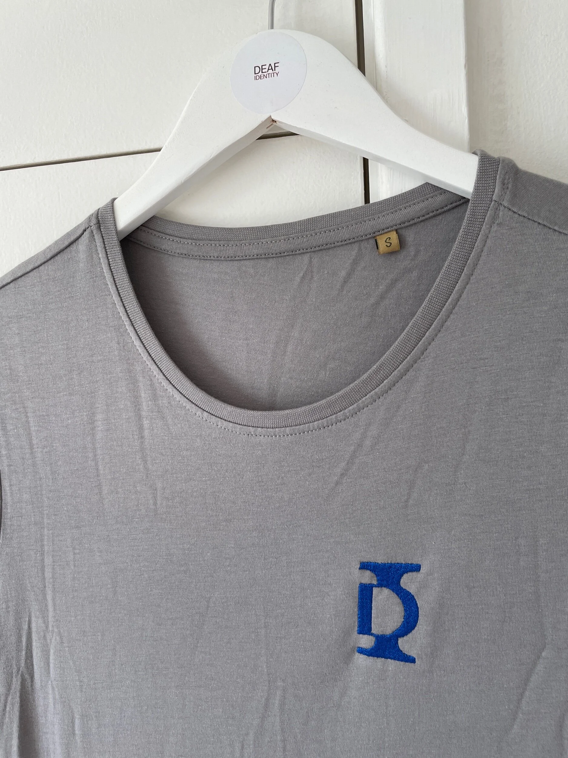 FF283C32-C28C-4E50-A0A5-44ABEBB7FFE7