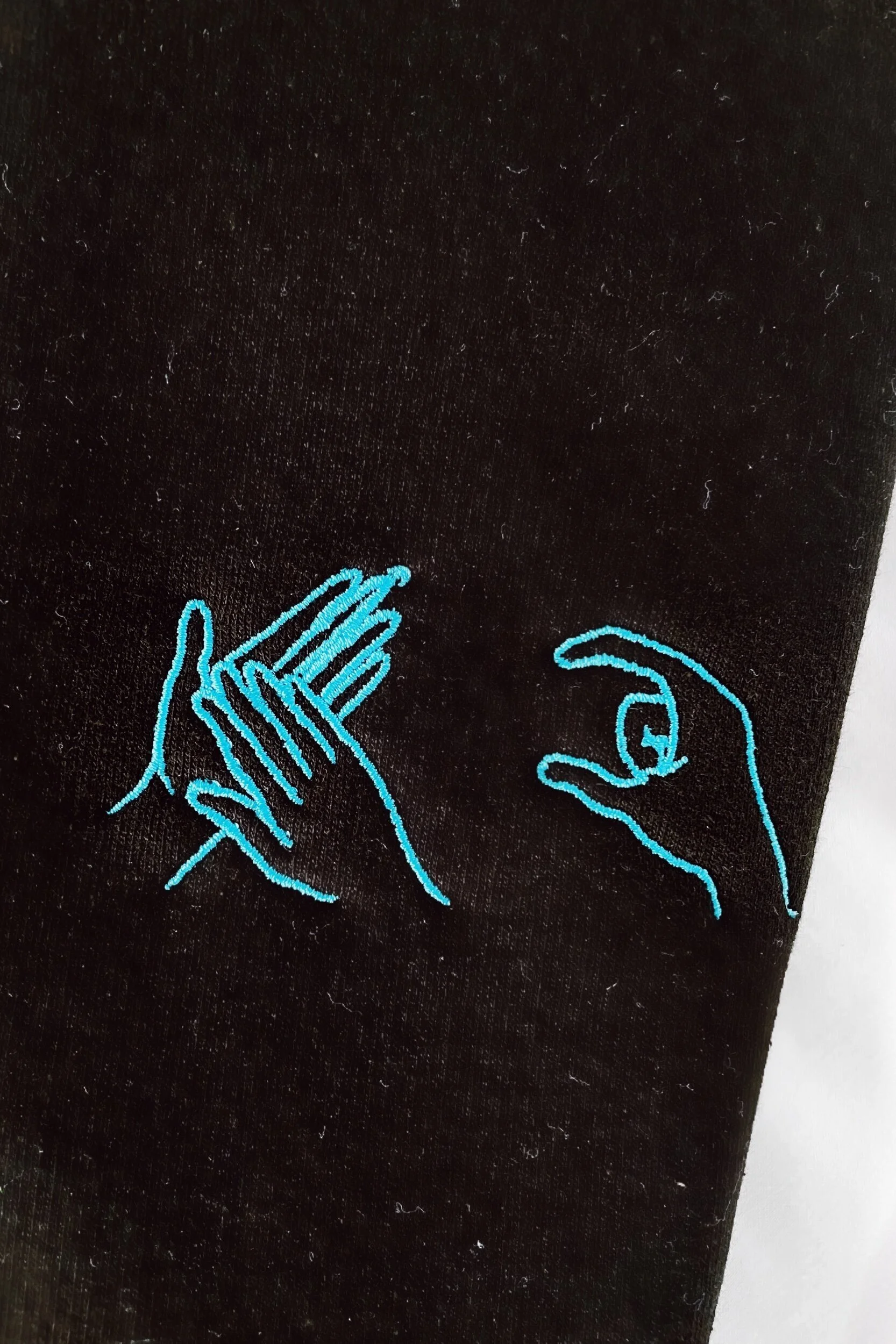 E05D3AD4-1172-4CE8-B14F-0F5F3D91D96B