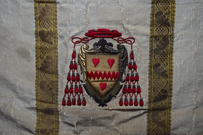 cardinal-newmans-coat-of-arms_48143570672_o-2.jpg