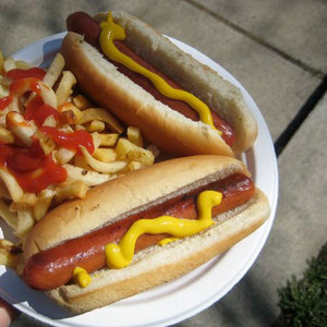 hot+dog+n+fries.jpg