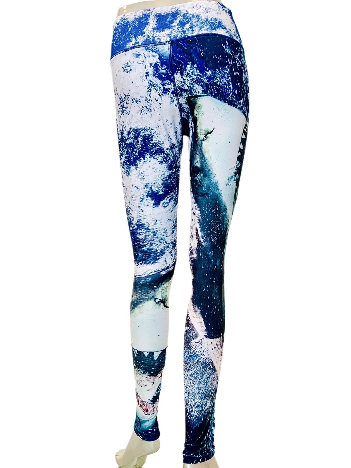 Craig-Dietrich-Clolthing-Unlimited-Leggings-Shark-Back.jpg