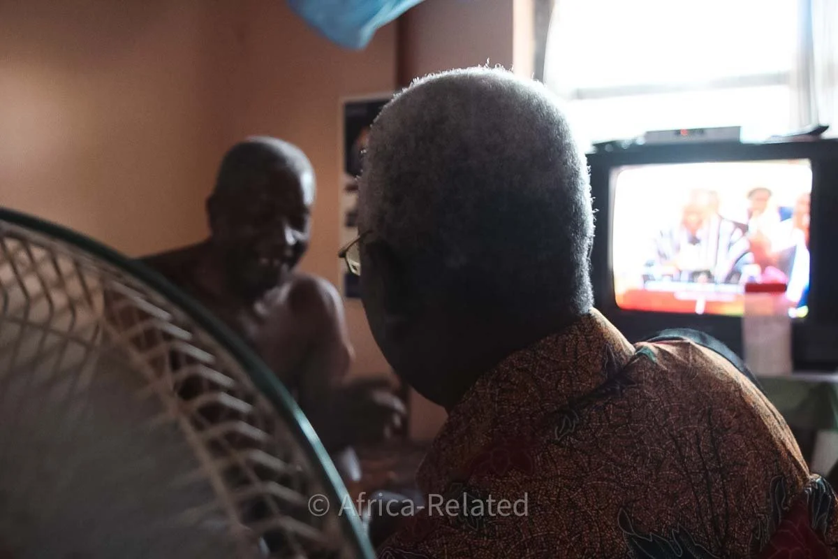  Rev. Lawluvi &amp; El Anatsui meet again in 2015 after 67 years 