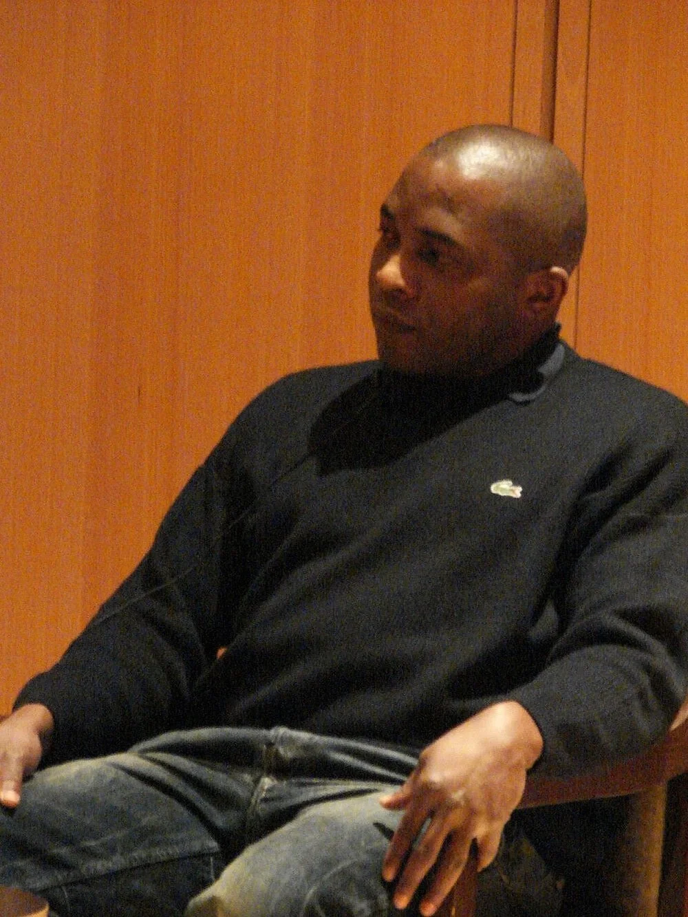  BIYI BANDELE SPEAKS WITH TUZYLINE JITA ALLAN AT OROONOKO OPENING (AR/2009)  