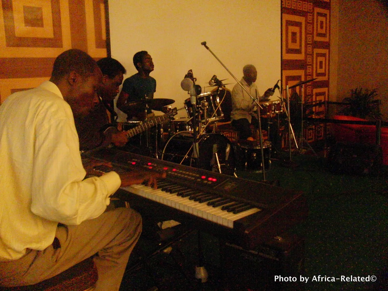 Ayetoro LIVE!!! @ VIP Clubnite