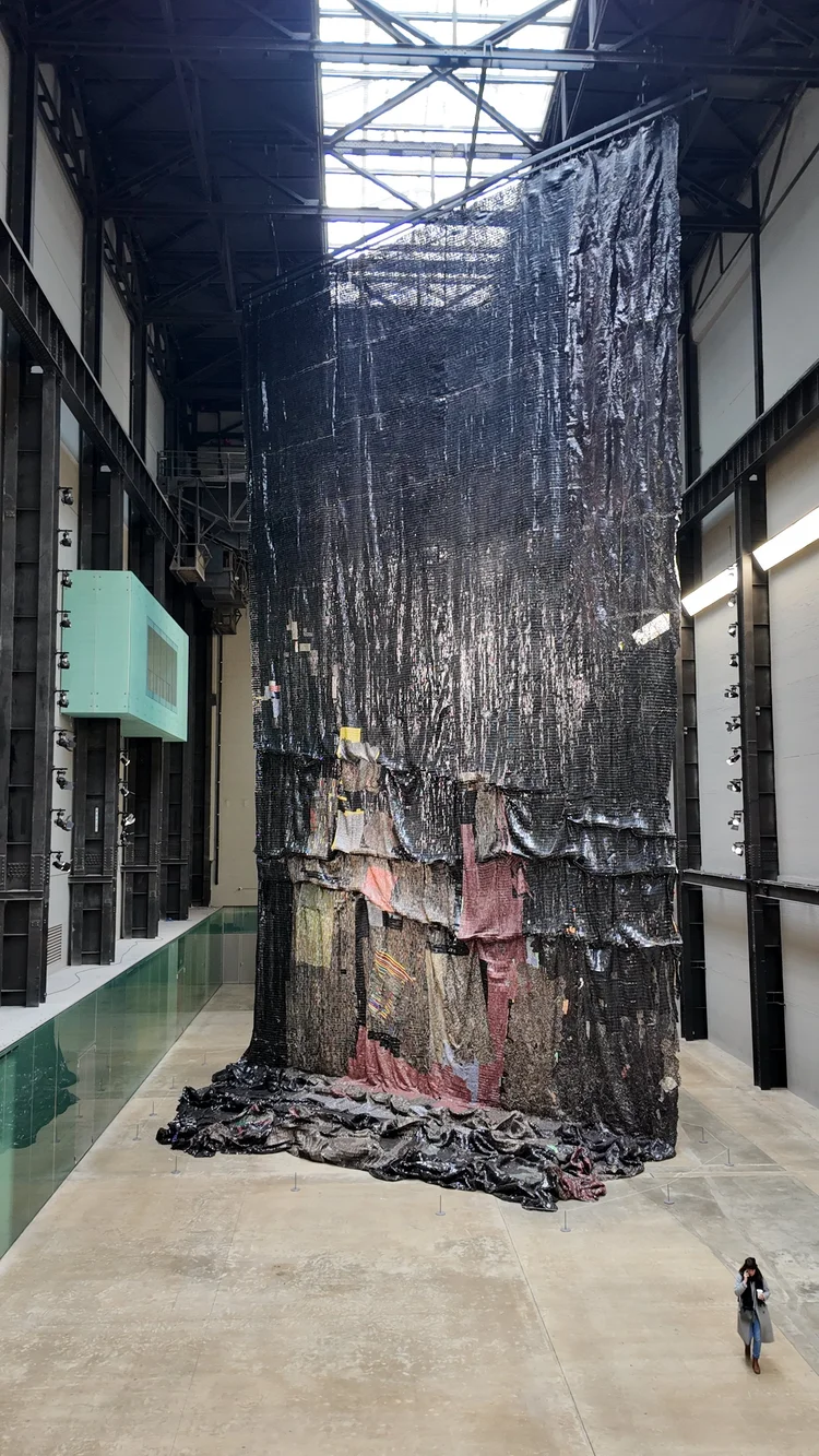 EL ANATSUI at TATE MODERN Until April 15 — Africa-Related