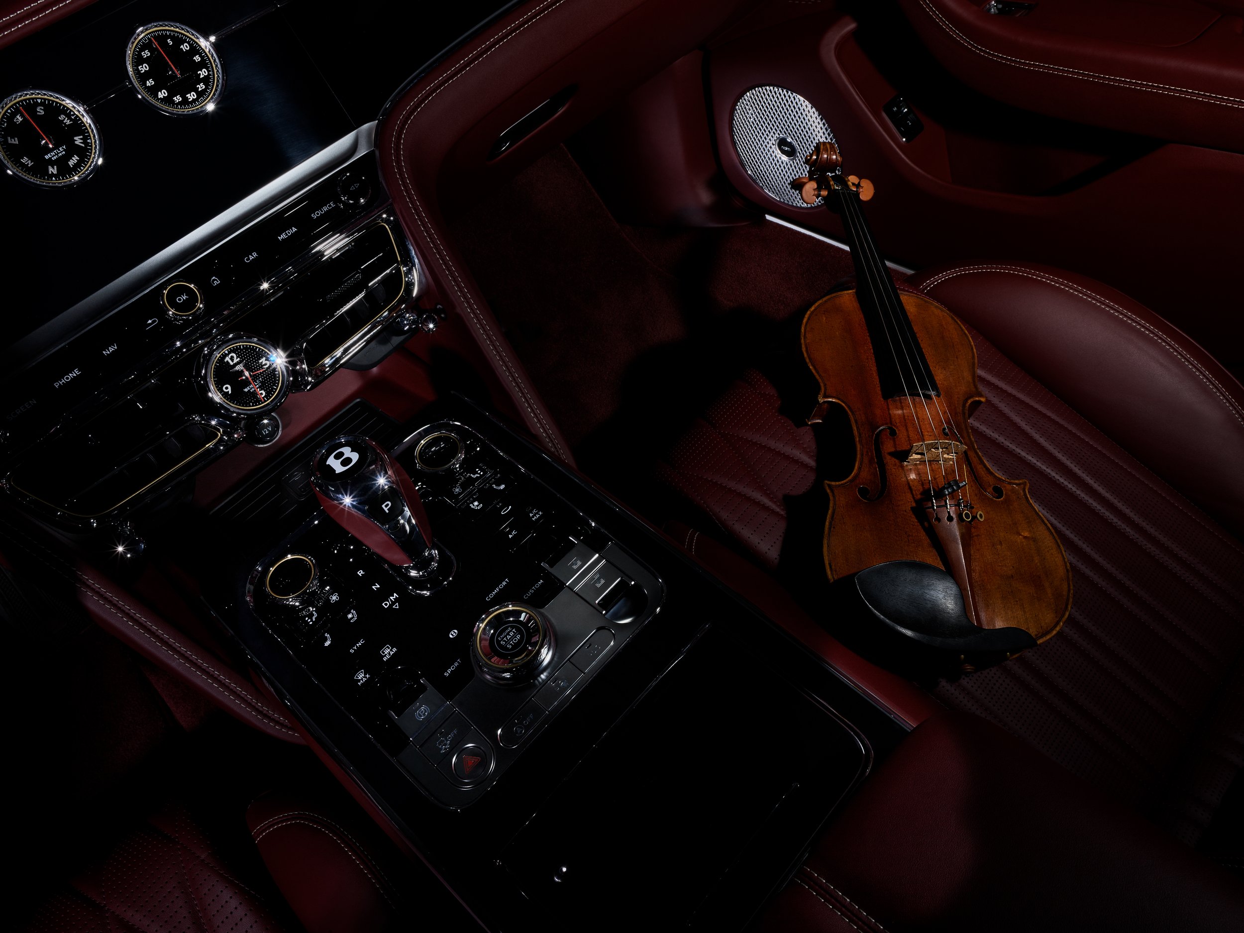 Bentley-Stradivarius18694.jpg