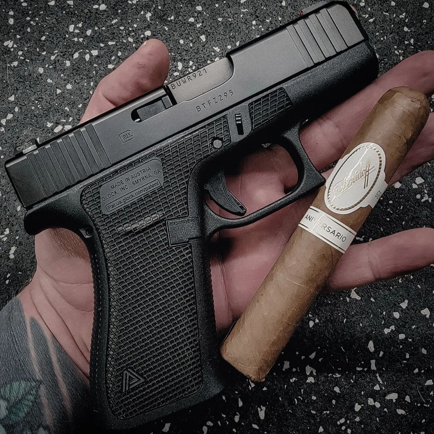 Glock 43X Elite
.
.
.
#cigars #glock43x #gunsdaily #glockfanatics #glockfeed #cigarsociety #everydaycarry #gunfeed #gunhub #gunsandammo #glock #glocknation #gunfanatics #weaponsdaily #laserstippling #gunsofinstagram #cigarsandguns #davidoffcigars