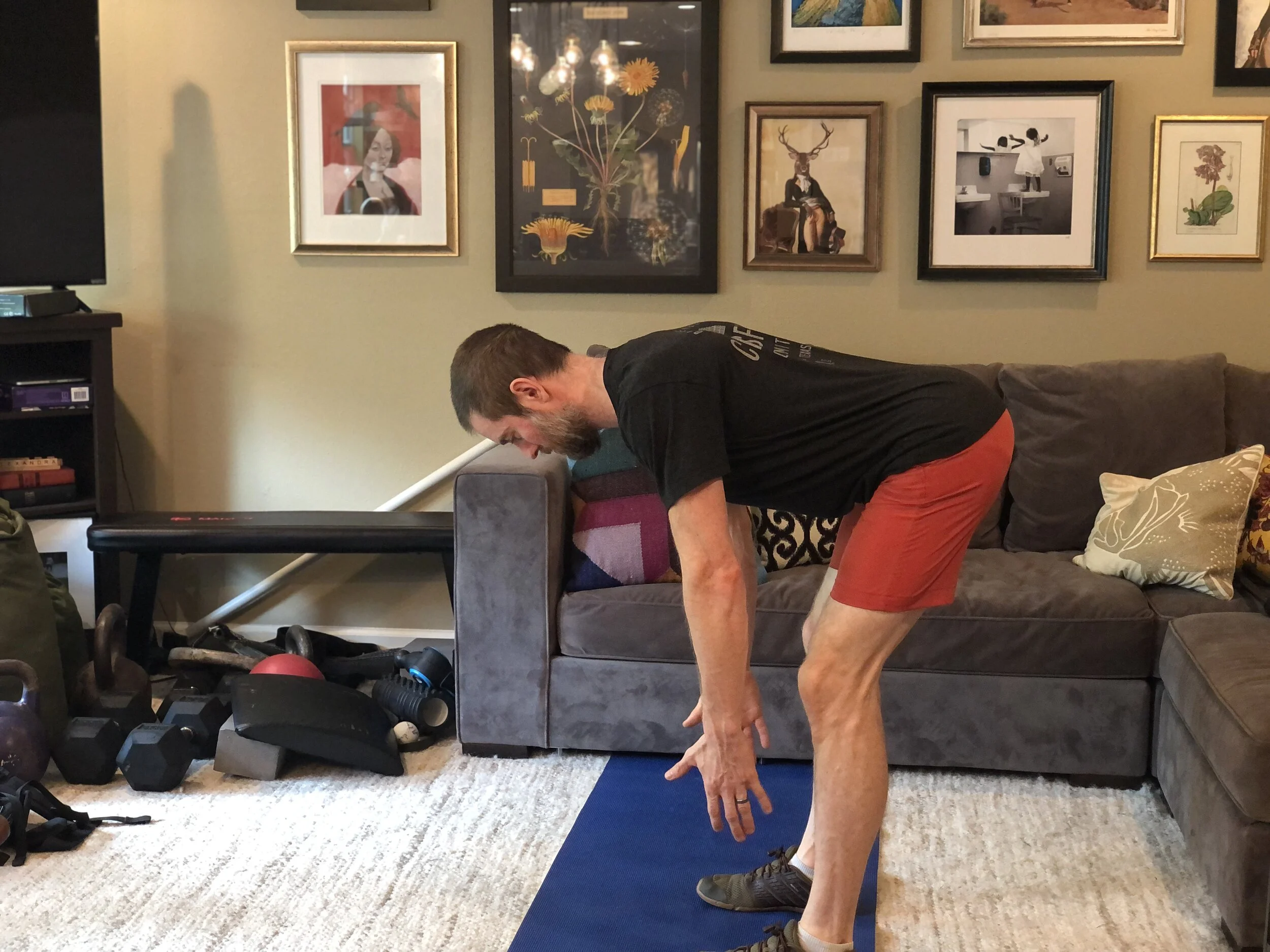 Stiff-legged Hip Hinge.jpg