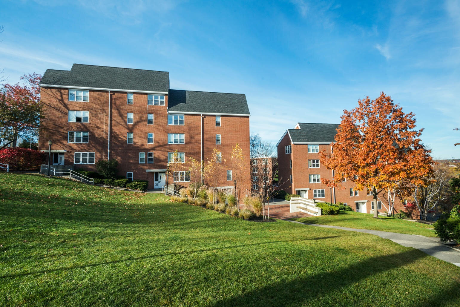 Hillside/Hallowell Halls, Tufts University