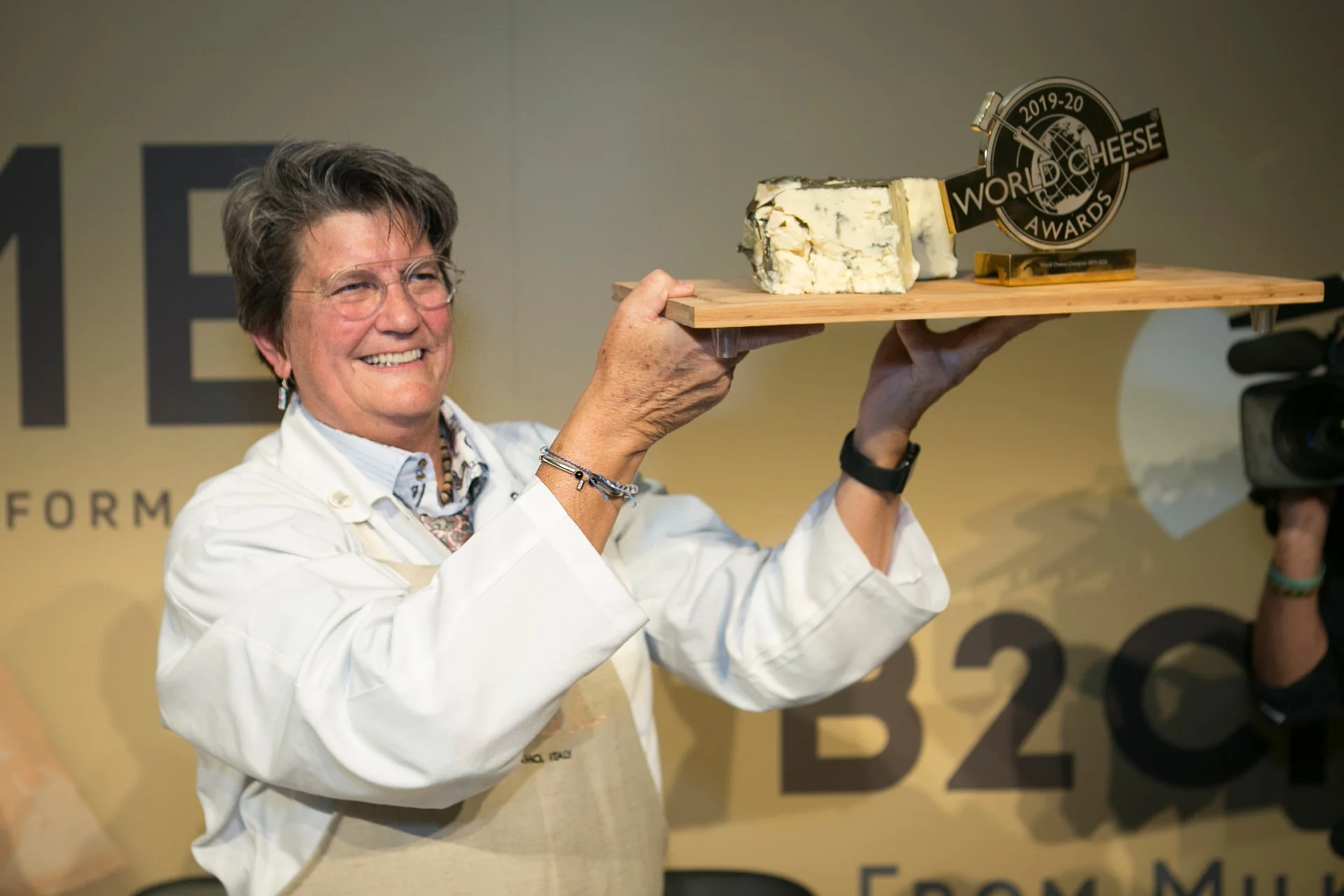 Rogue River Blue Named Best Cheese in the World